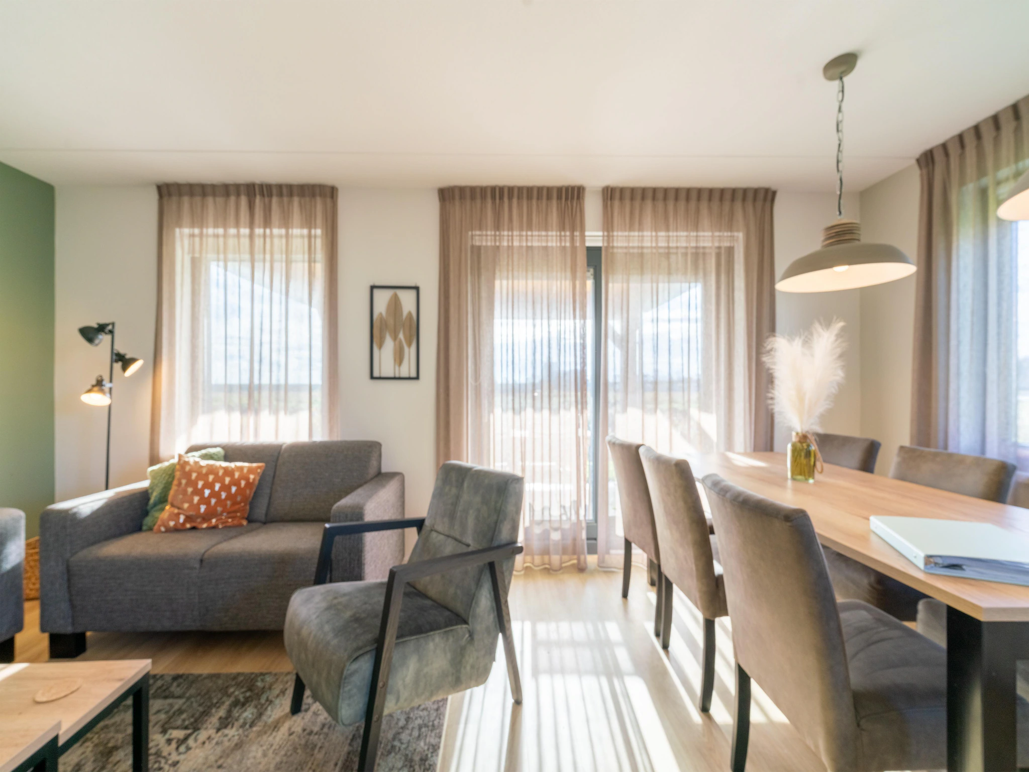Foto's Leuke vakantiewoning in Scherpenisse met terras - Belvilla by Oyo