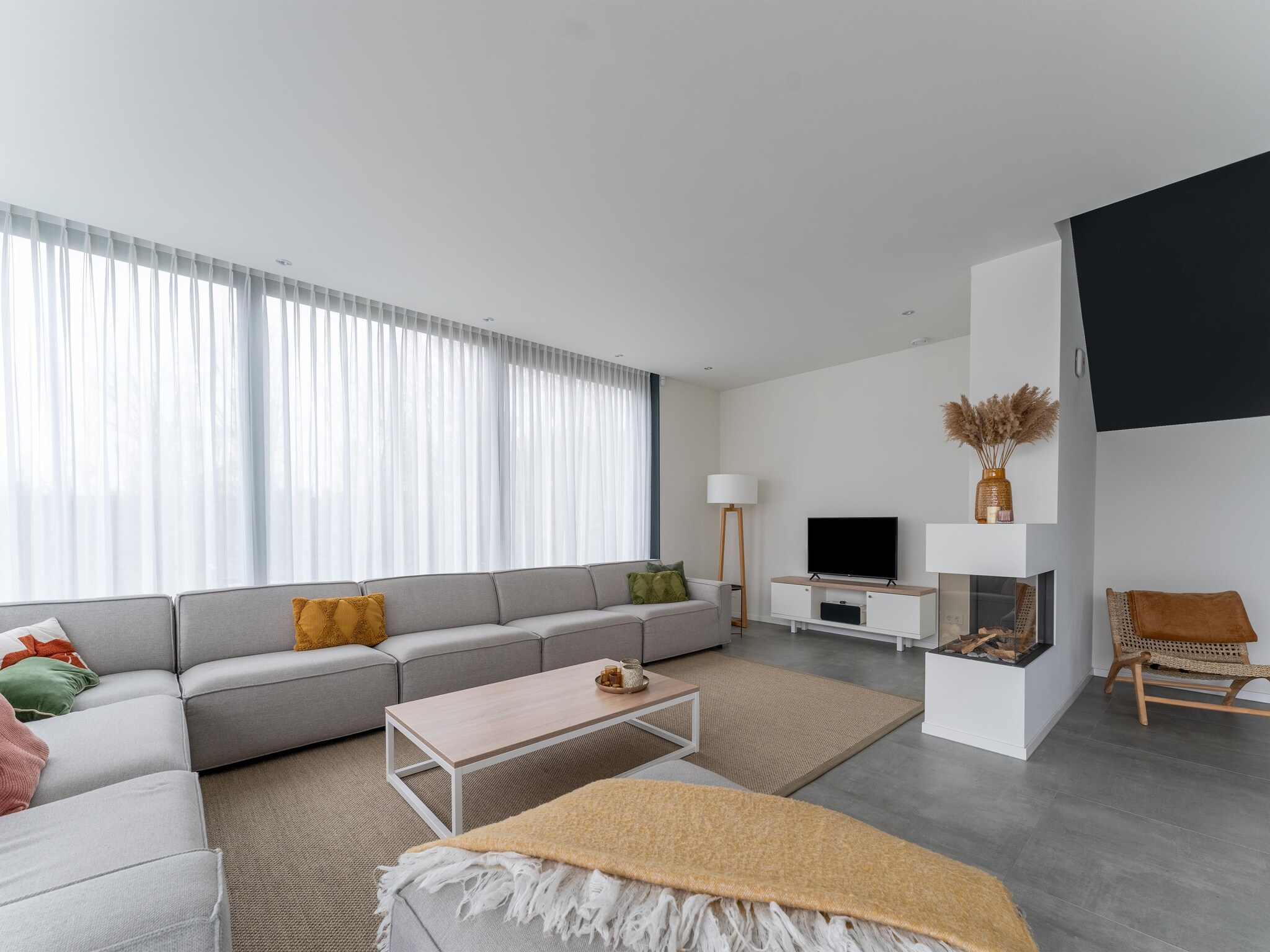 Foto's Luxe villa met eigen aanlegsteiger - Belvilla by Oyo