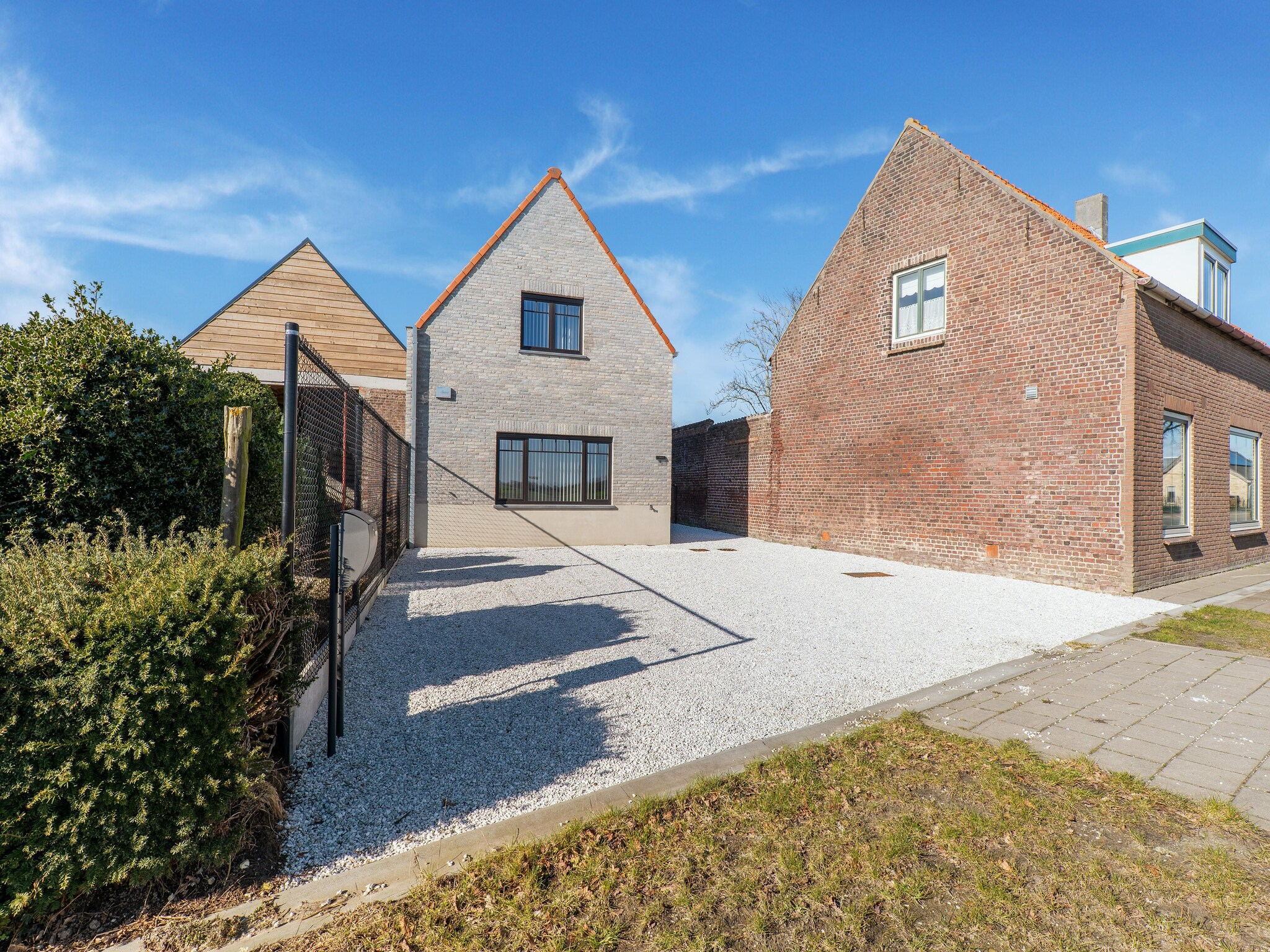 Foto's Modern vakantiehuis met tuin - Belvilla by Oyo
