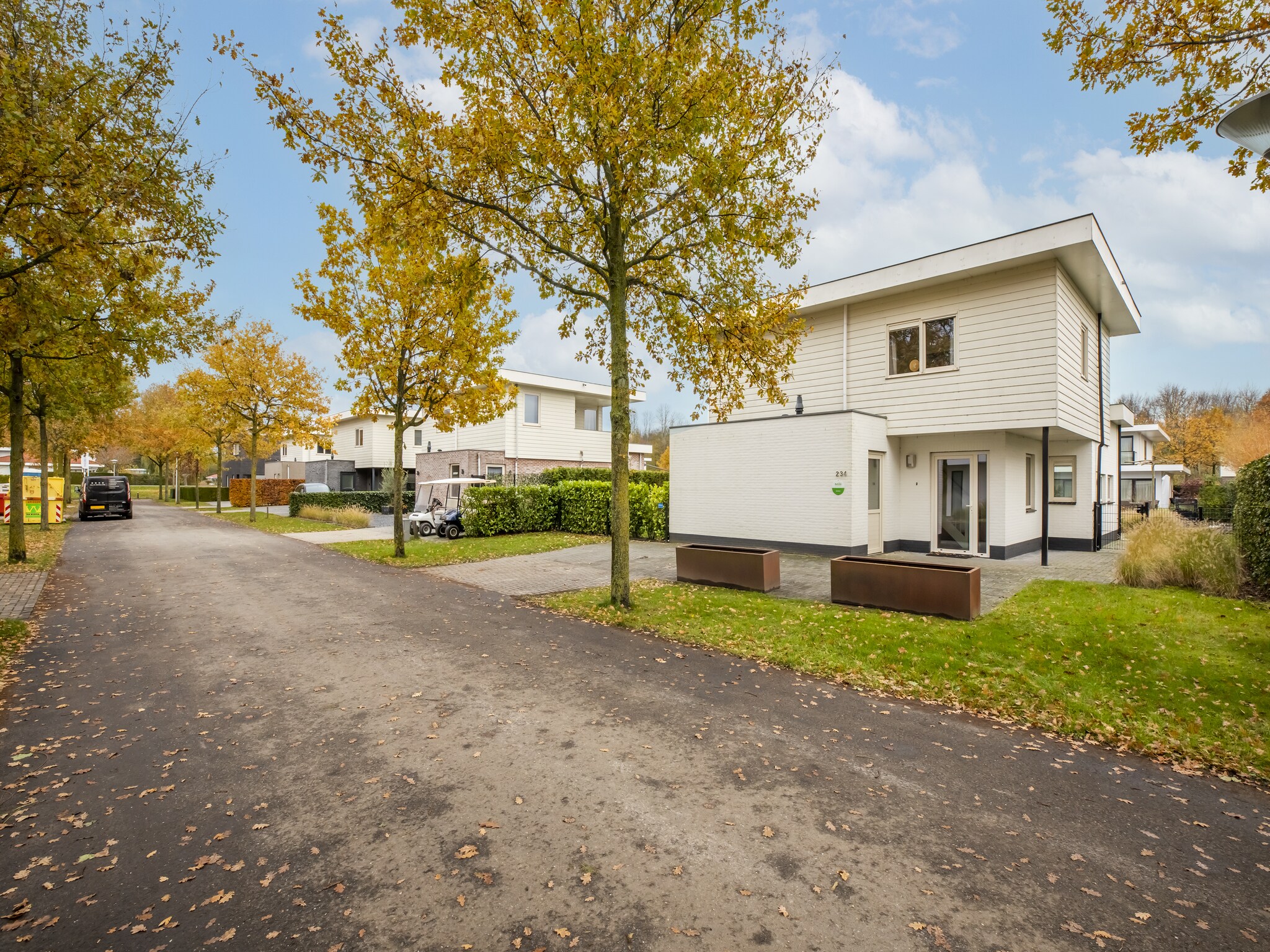 Foto's Moderne villa bij Harderwijk met bubbelbad - Belvilla by Oyo