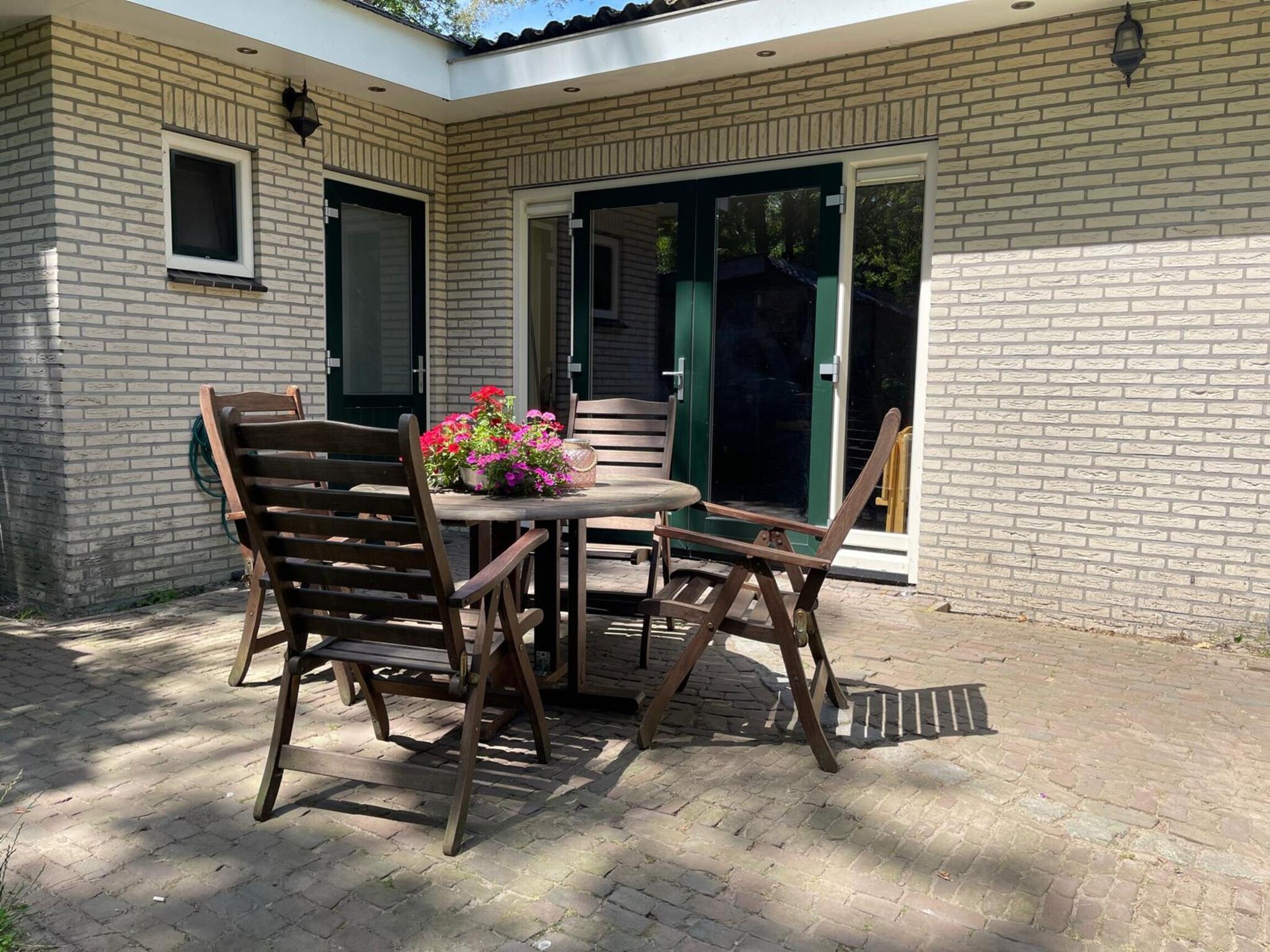 Foto's Comfortabel vakantiehuis met tuin - Belvilla by Oyo