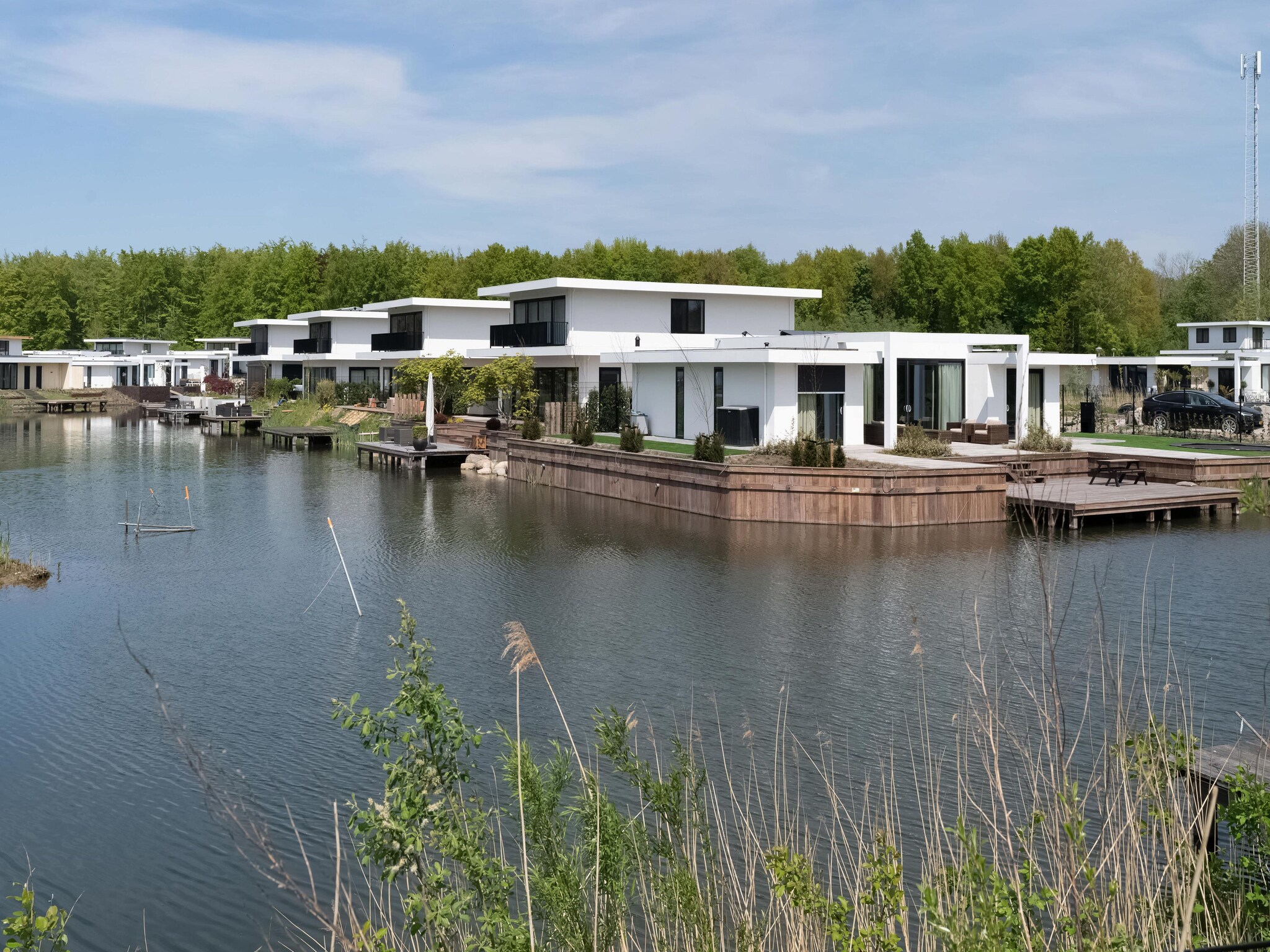 Foto's Heerlijke villa in Harderhaven met een terras - Belvilla by Oyo