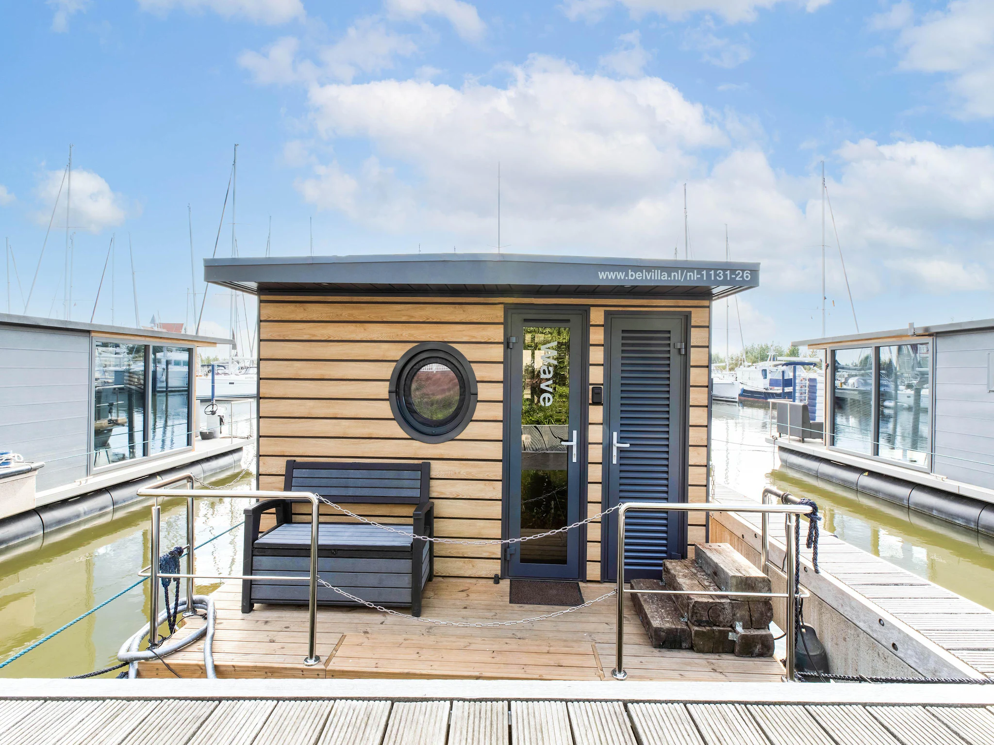 Foto's Comfortabele woonboot in jachthaven Volendam - Belvilla by Oyo