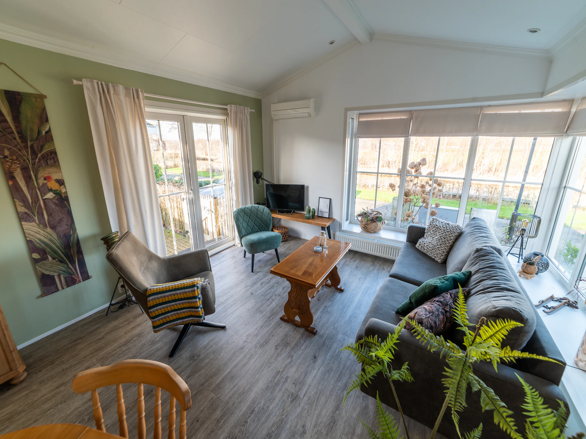 Foto's Gezellig chalet in Giethoorn met een aanlegsteiger - Belvilla by Oyo