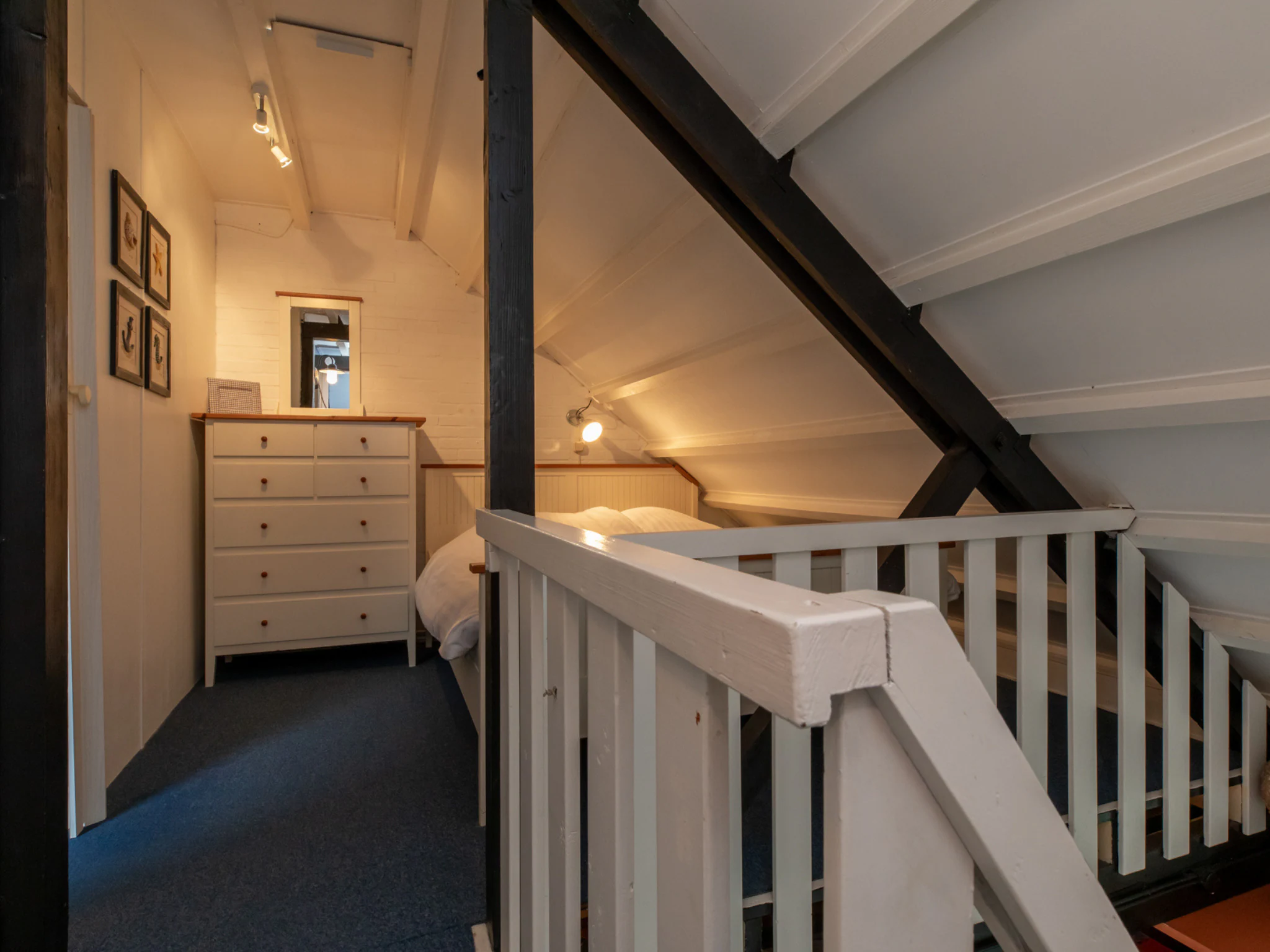 Foto's Sfeervol vakantiehuis met gedeeld zwembad - Belvilla by Oyo