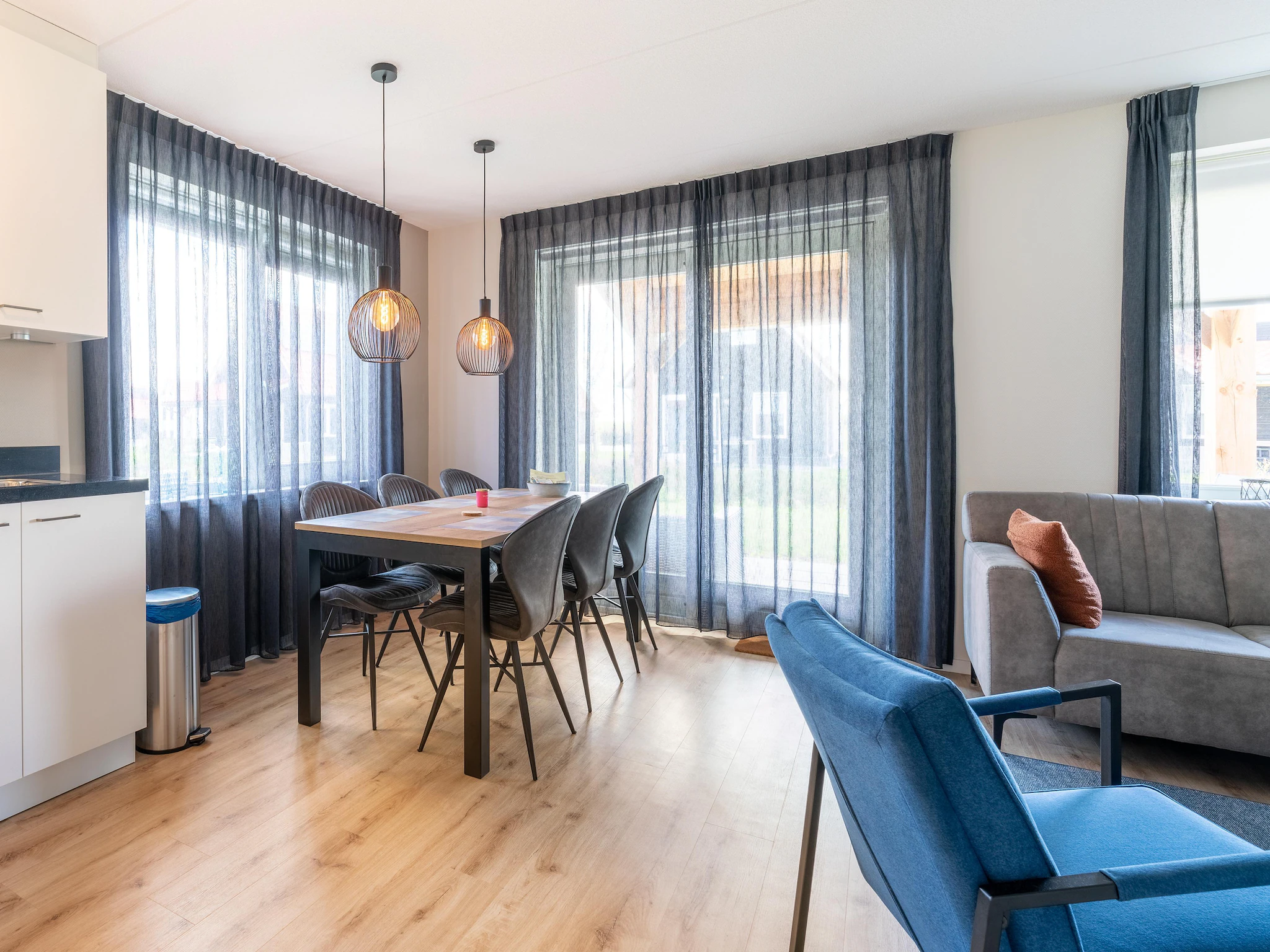 Foto's Modern vakantiehuis in Scherpenisse met tuin - Belvilla by Oyo