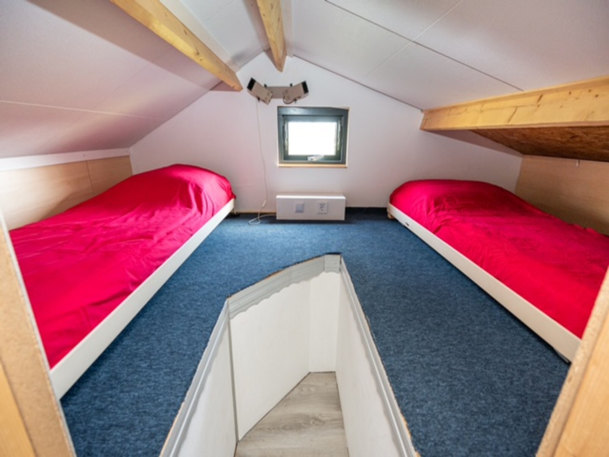 Foto's Chalet Sea Rocks met uitzicht en tuin - Belvilla by Oyo