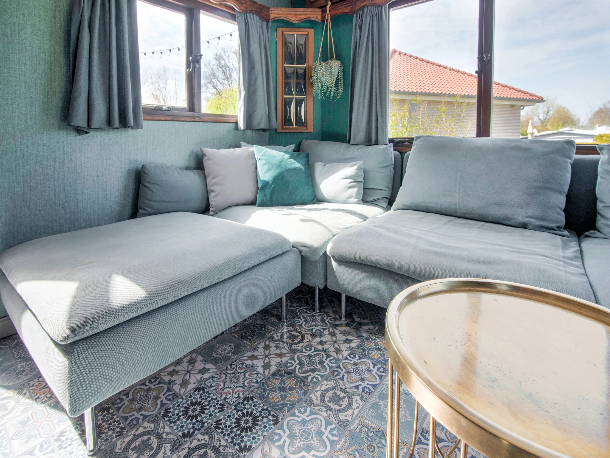 Foto's Landelijk chalet in Brouwershaven met een barbecue - Belvilla by Oyo