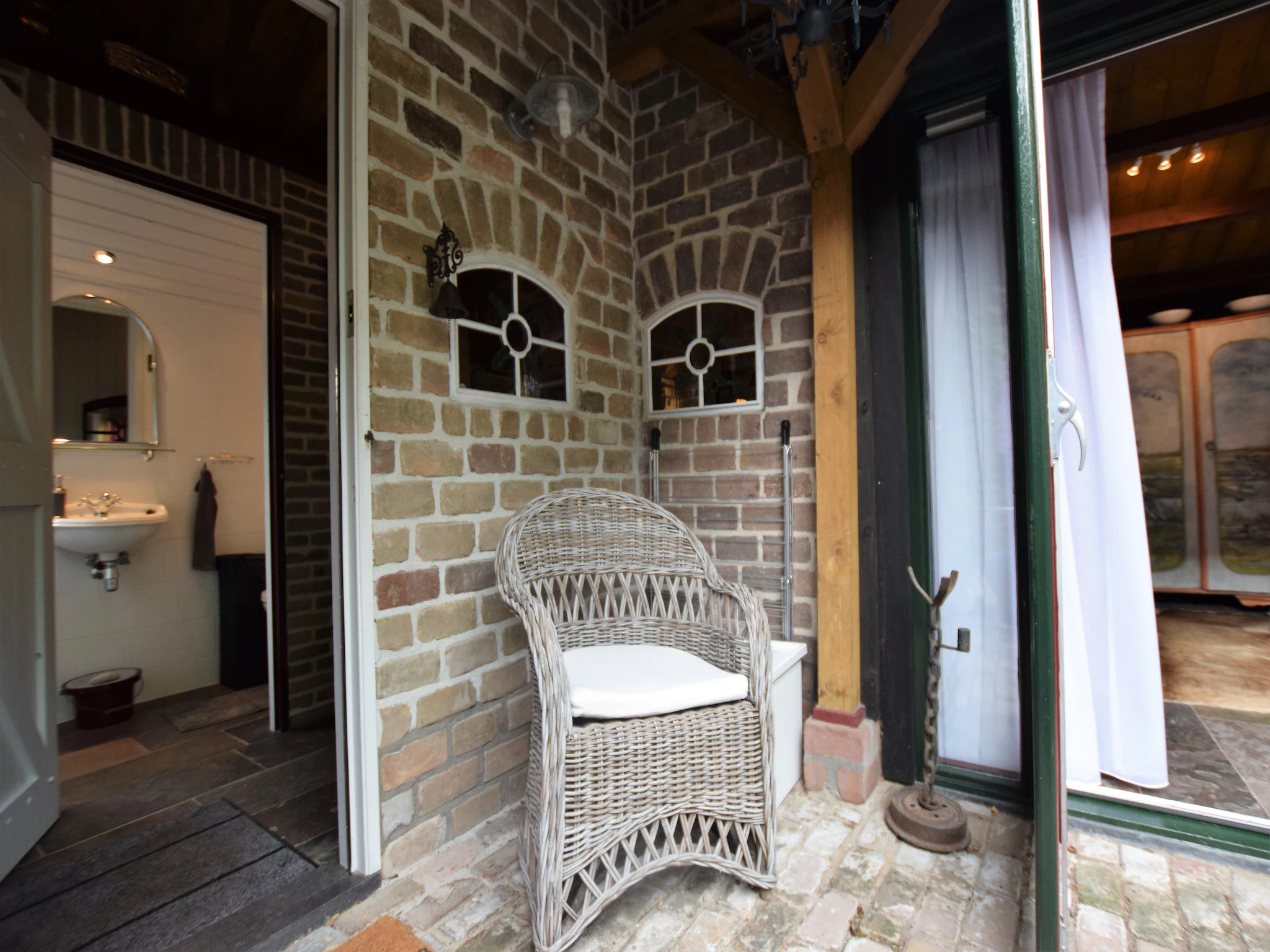 Foto's Gezellig vakantiehuis met bubbelbad - Belvilla by Oyo