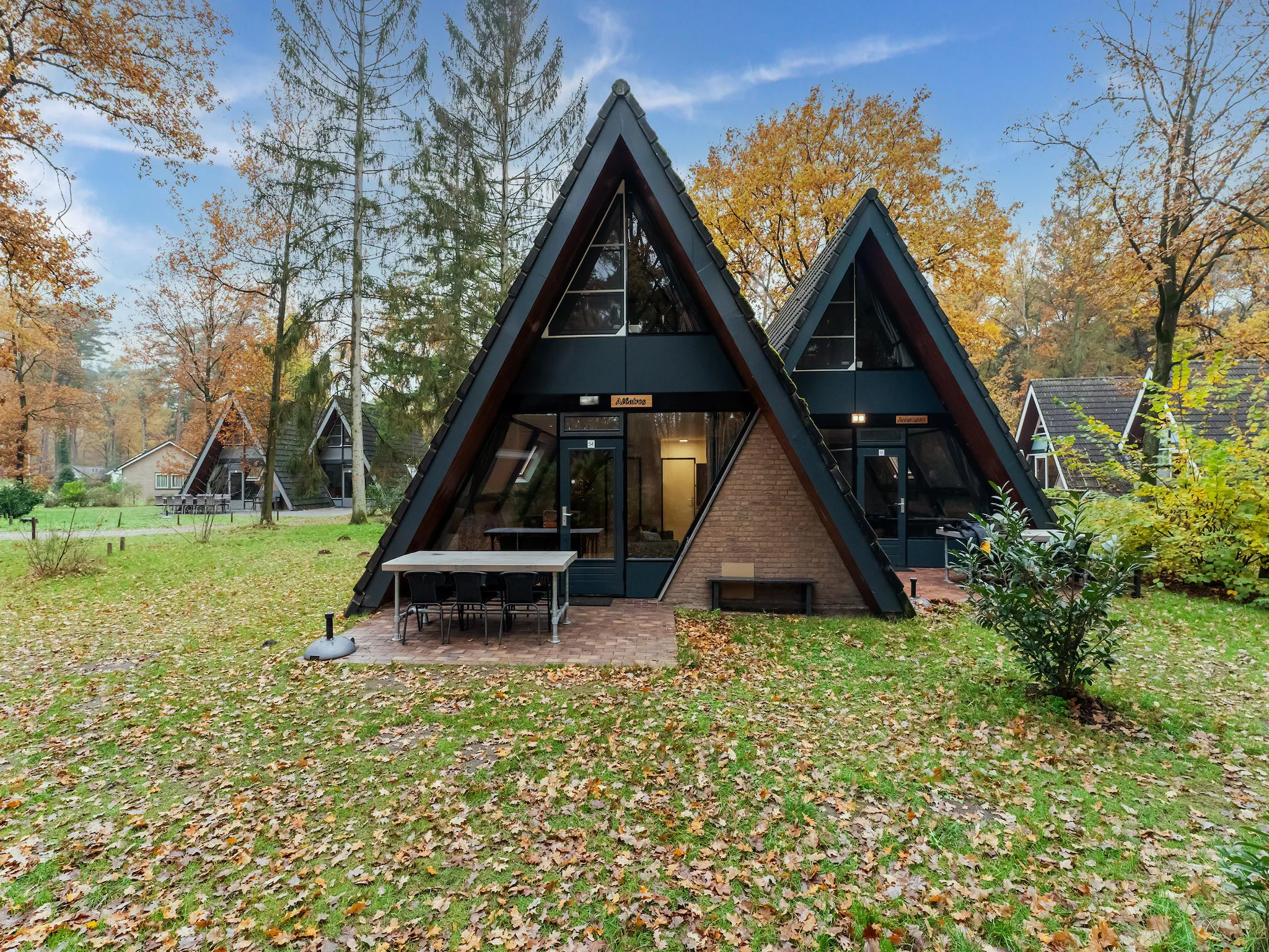 Foto's Vakantiebungalow in Noord-Limburg in het bos - Belvilla by Oyo