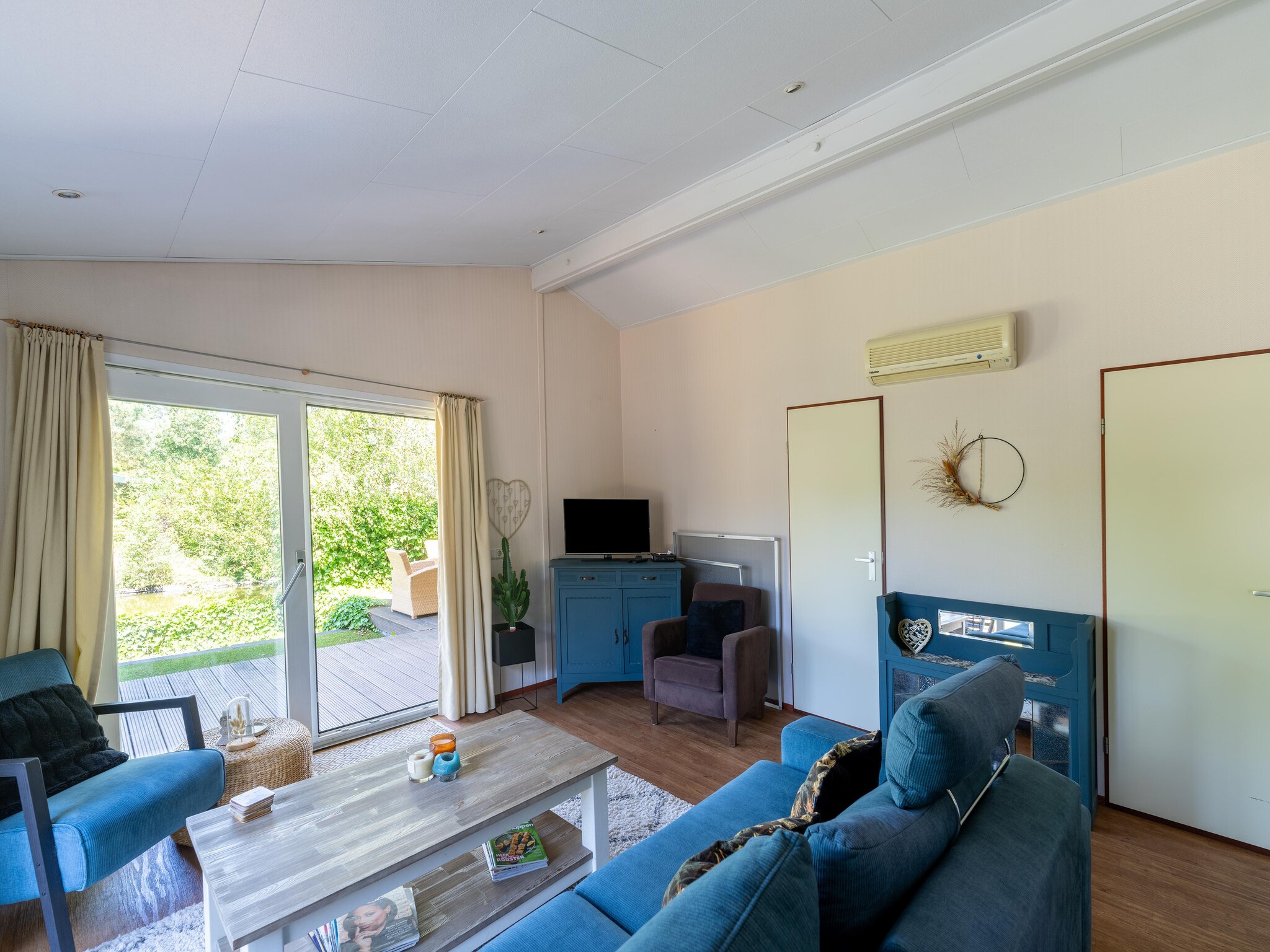 Foto's Leuk vakantiehuis in Voorthuizen met een mooie omgeving - Belvilla by Oyo