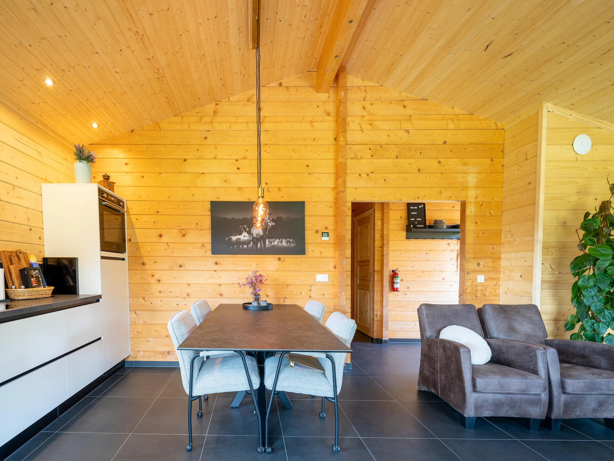 Foto's Gezellig Vakantiehuis in Limburg met een prachtig uitzicht - Belvilla by Oyo