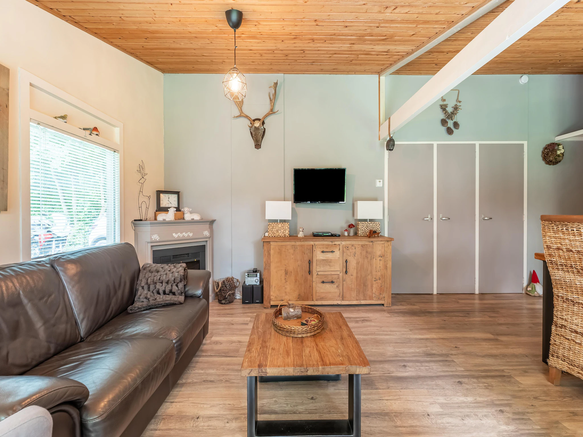 Foto's Pittoresk vakantiehuis op park Hunzebergen - Belvilla by Oyo