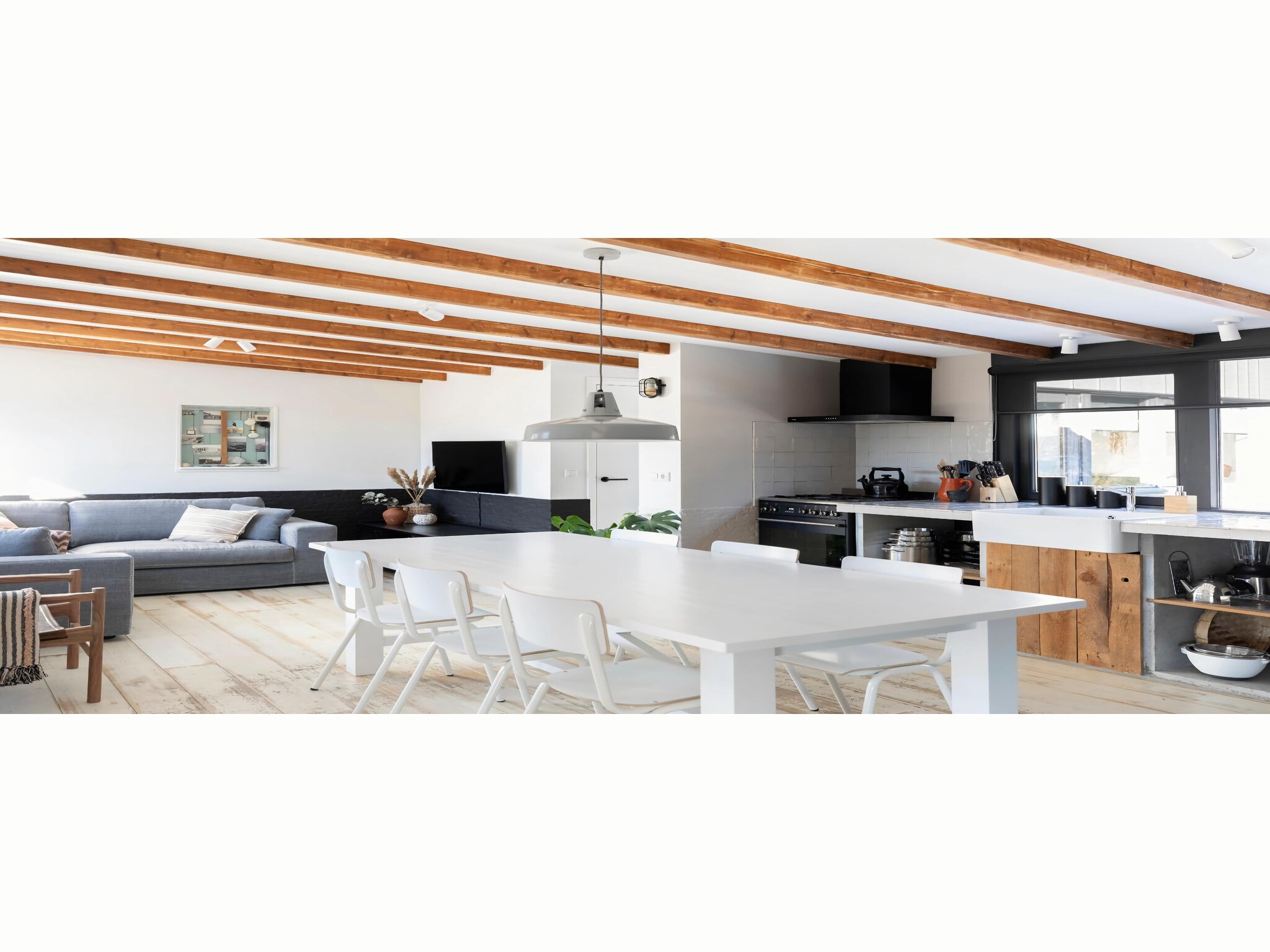 Foto's Unieke luxe vrijstaande vakantiewoning aan zee - Belvilla by Oyo