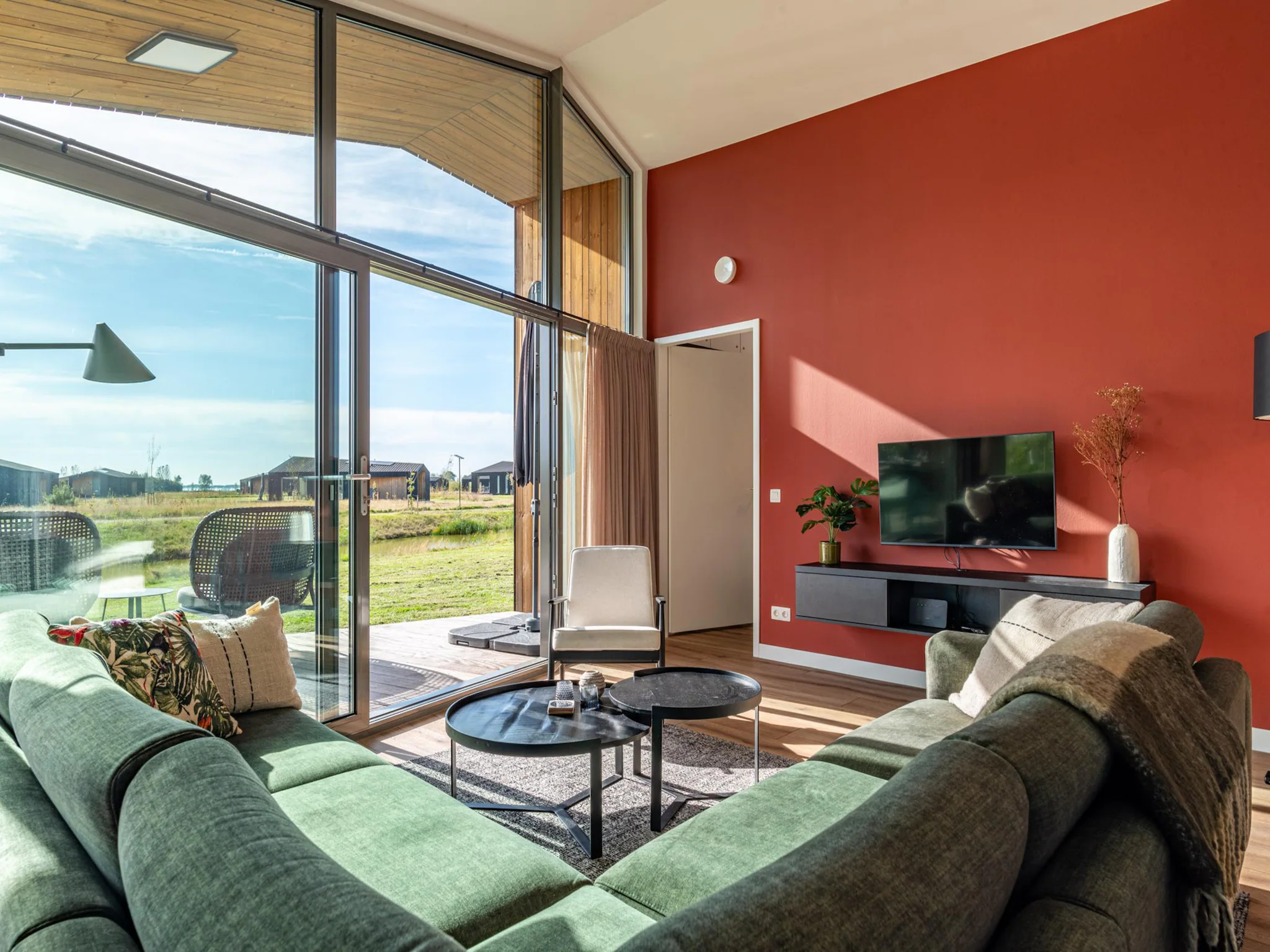 Foto's Gezellig vakantiehuis met terras - Belvilla by Oyo