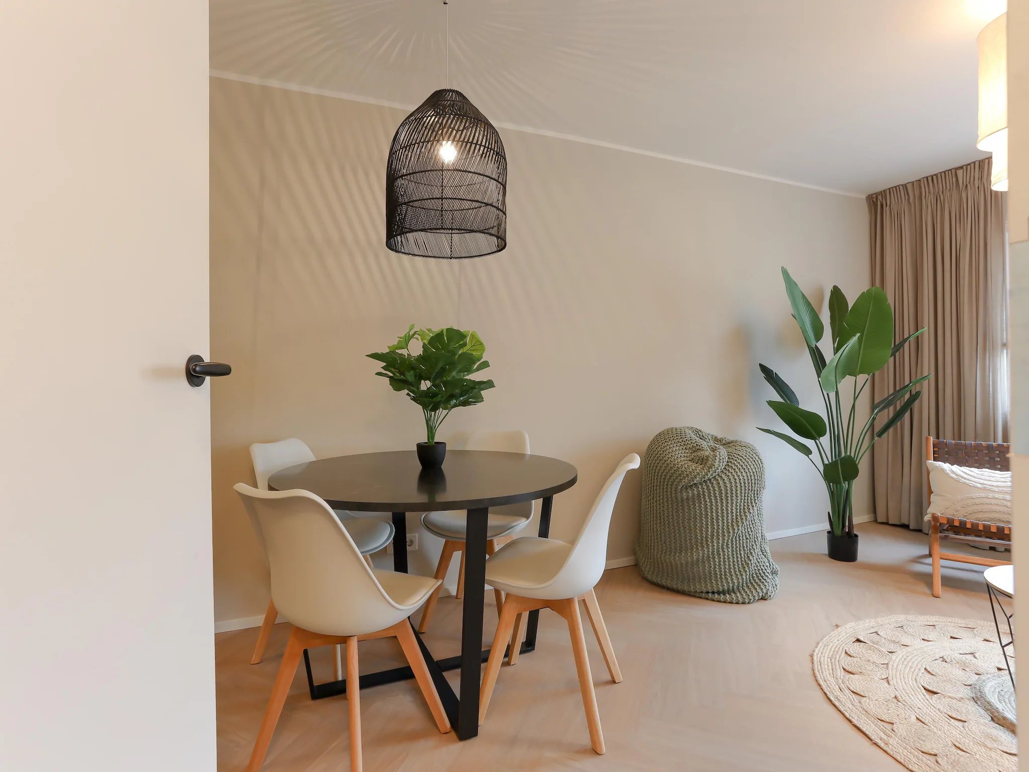 Foto's Heerlijke familiesuite in het centrum van Vrouwenpolder - Belvilla by Oyo