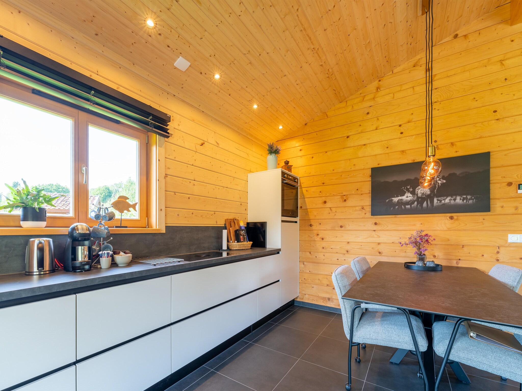 Foto's Gezellig Vakantiehuis in Limburg met een prachtig uitzicht - Belvilla by Oyo