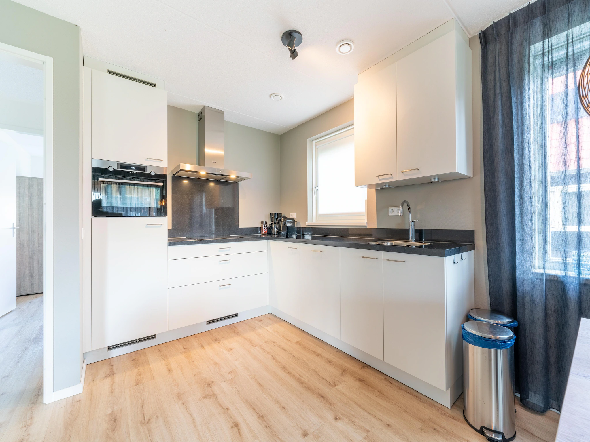 Foto's Modern vakantiehuis in Scherpenisse met tuin - Belvilla by Oyo