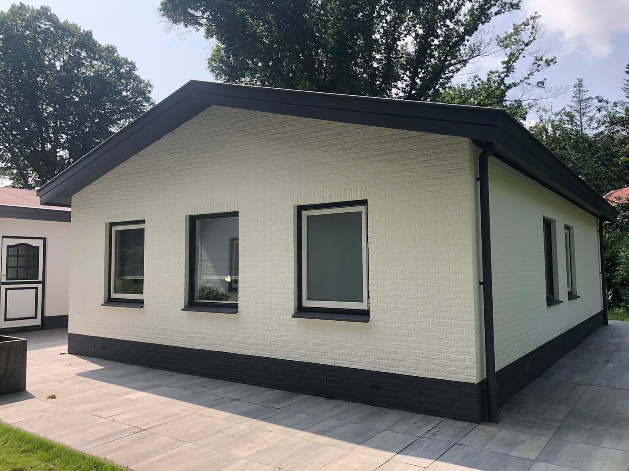 Foto's Uniek en luxe vakantiehuis in Harderwijk met grote tuin - Belvilla by Oyo