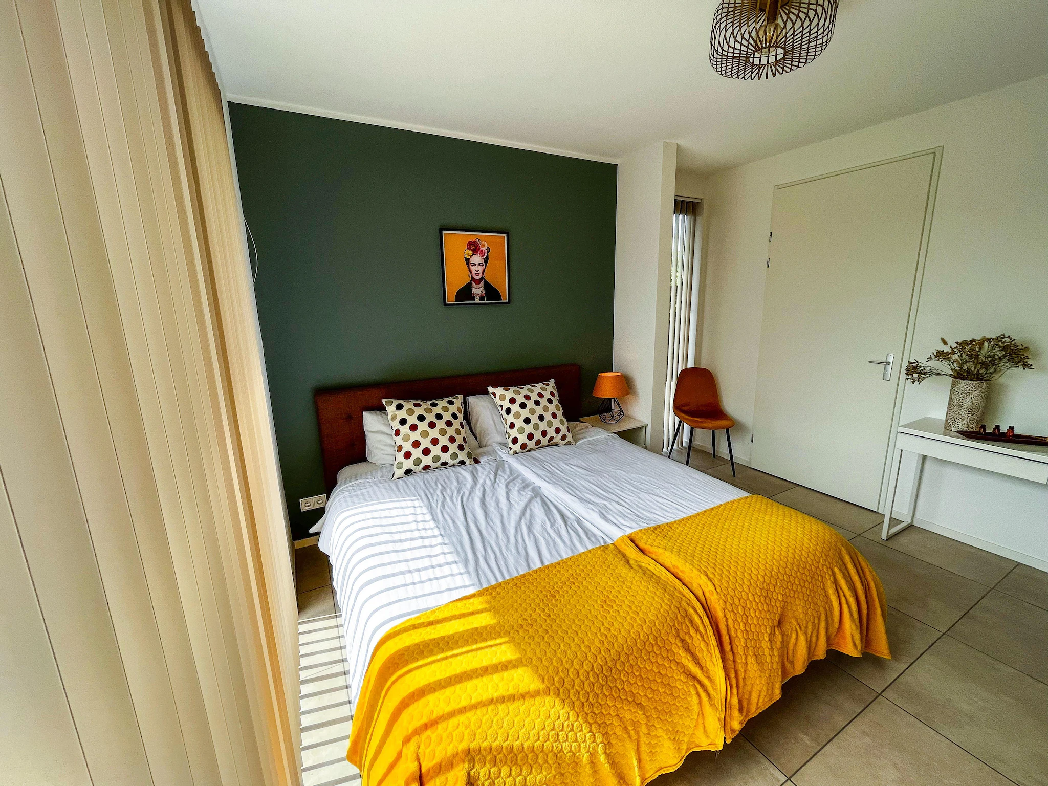 Foto's Luxe vakantiehuis in Zeewolde met tuin en bubbelbad - Belvilla by Oyo