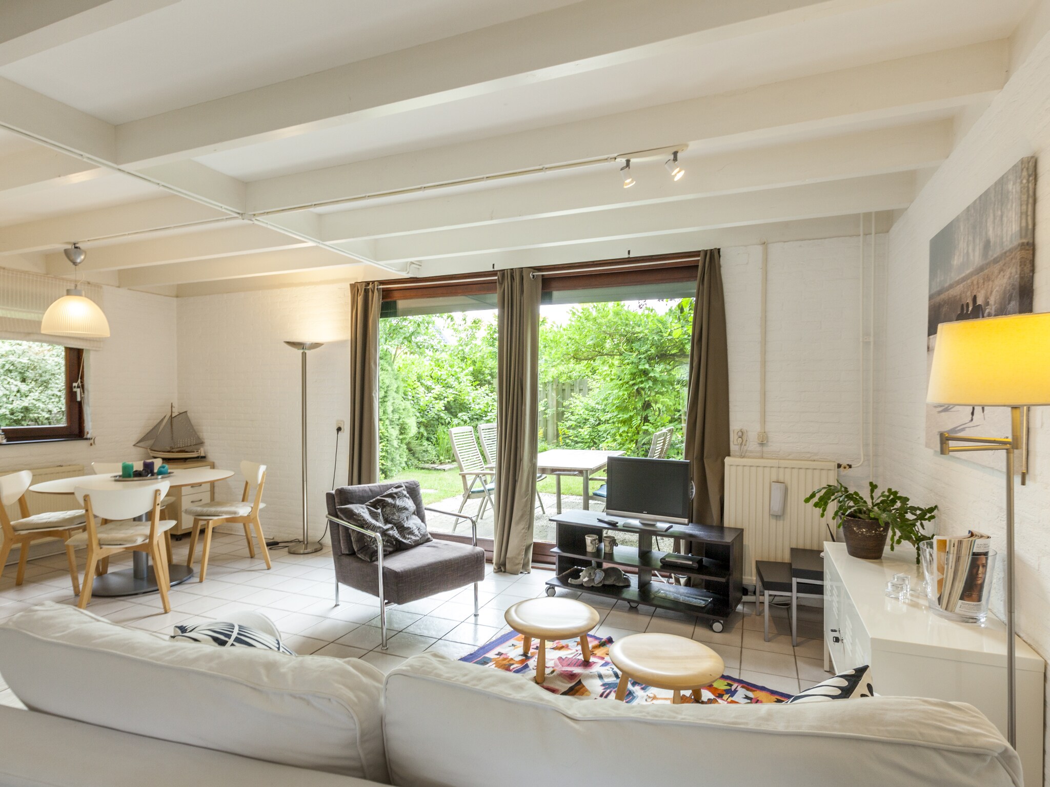 Foto's Heerlijk vakantiehuis in Wolphaartsdijk - Belvilla by Oyo
