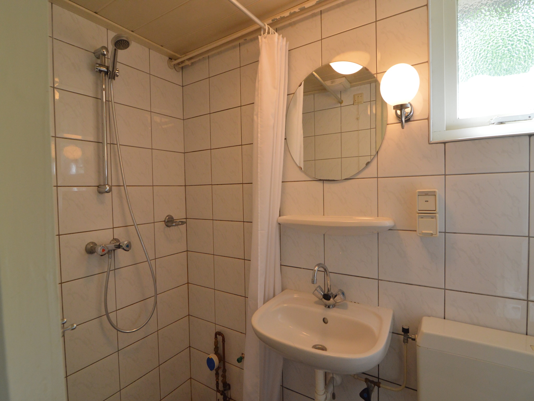 Foto's Vrijstaande bungalow met heerlijk overdekt terras - Belvilla by Oyo