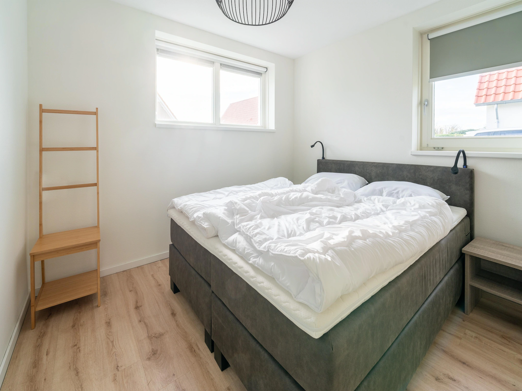 Foto's Modern vakantiehuis in Scherpenisse met tuin - Belvilla by Oyo