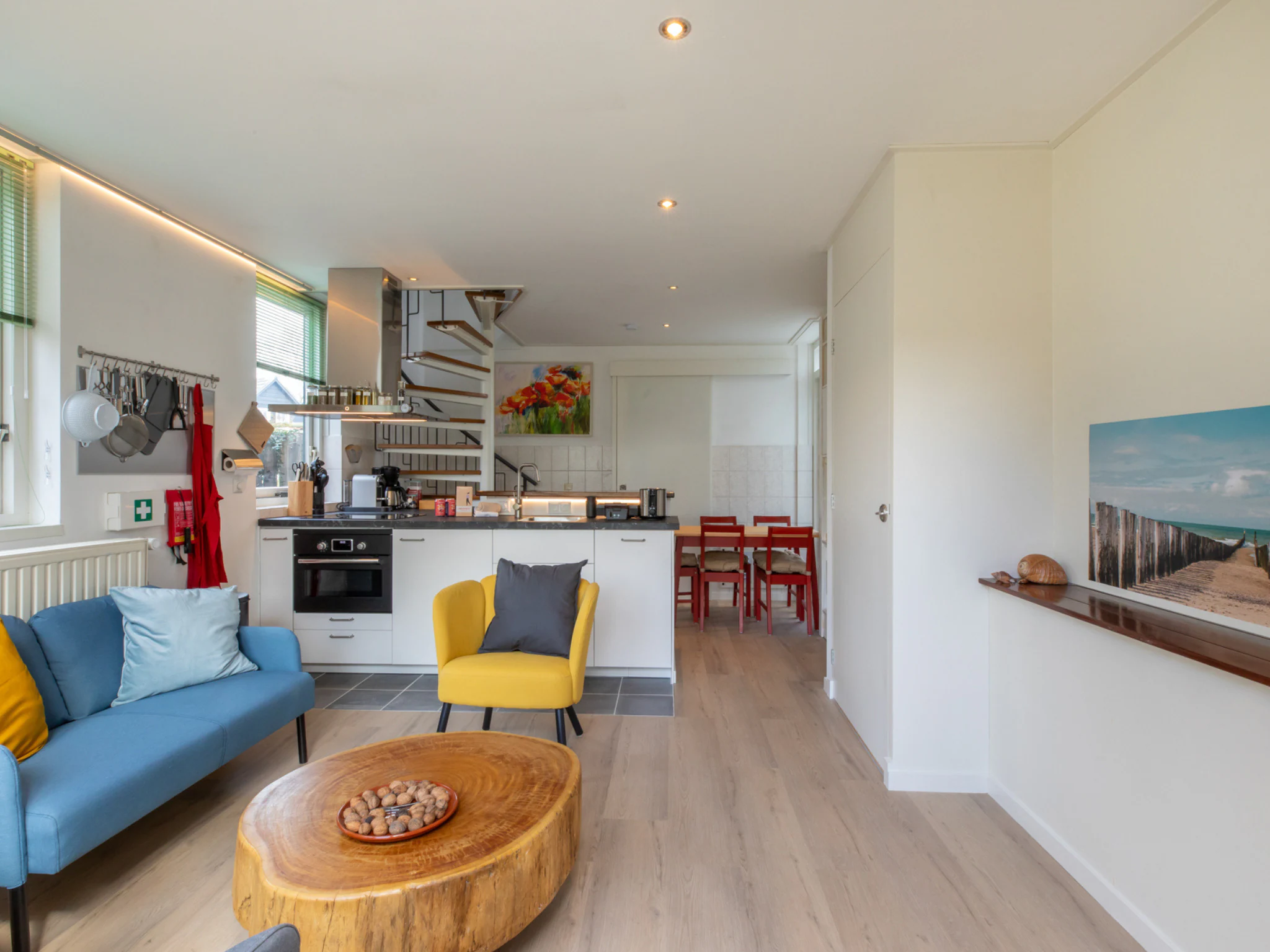 Foto's Modern vakantiehuis met tuin - Belvilla by Oyo