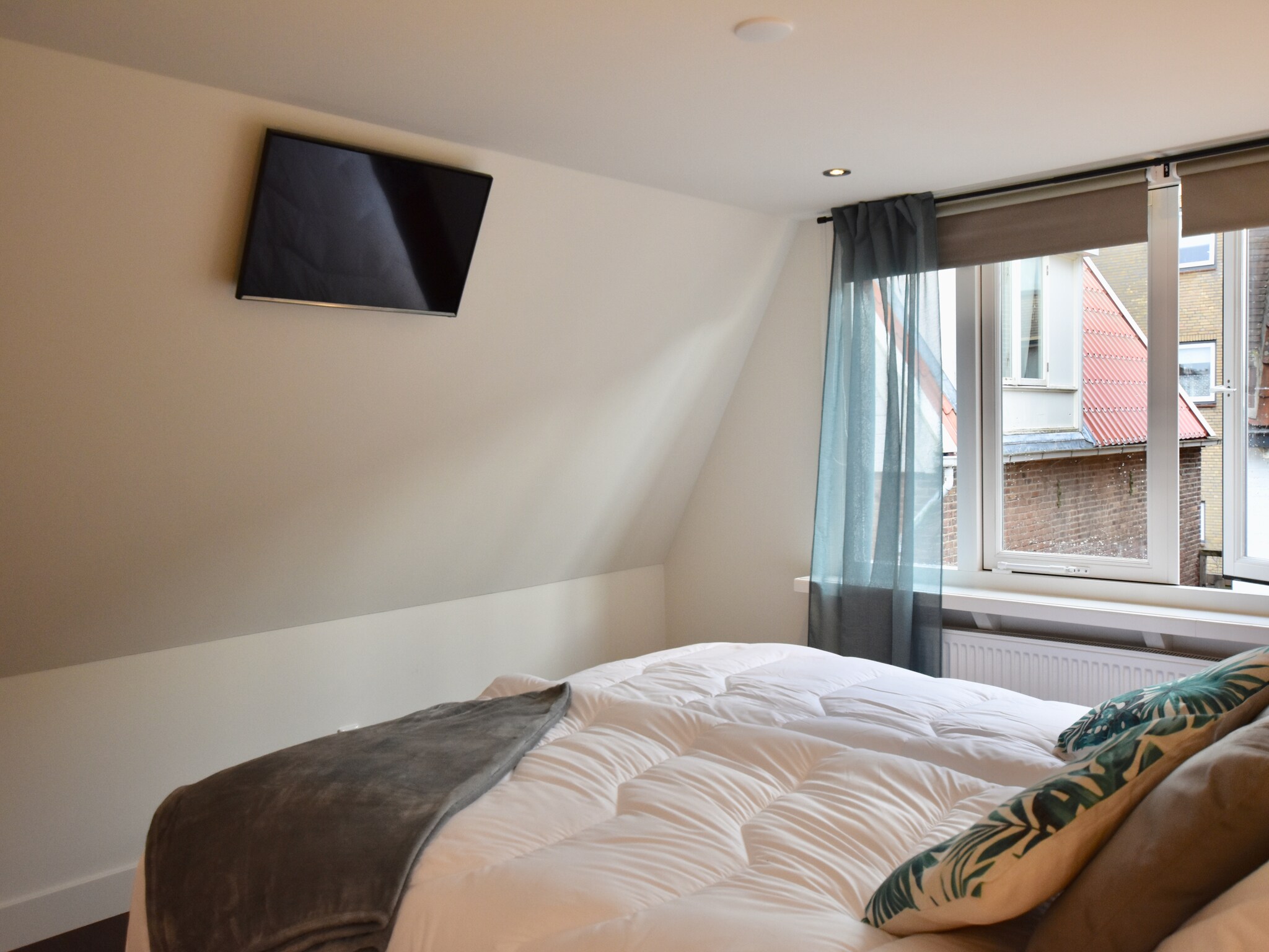 Foto's Modern en compleet gerenoveerd appartement op loopafstand van het strand - Belvilla by Oyo