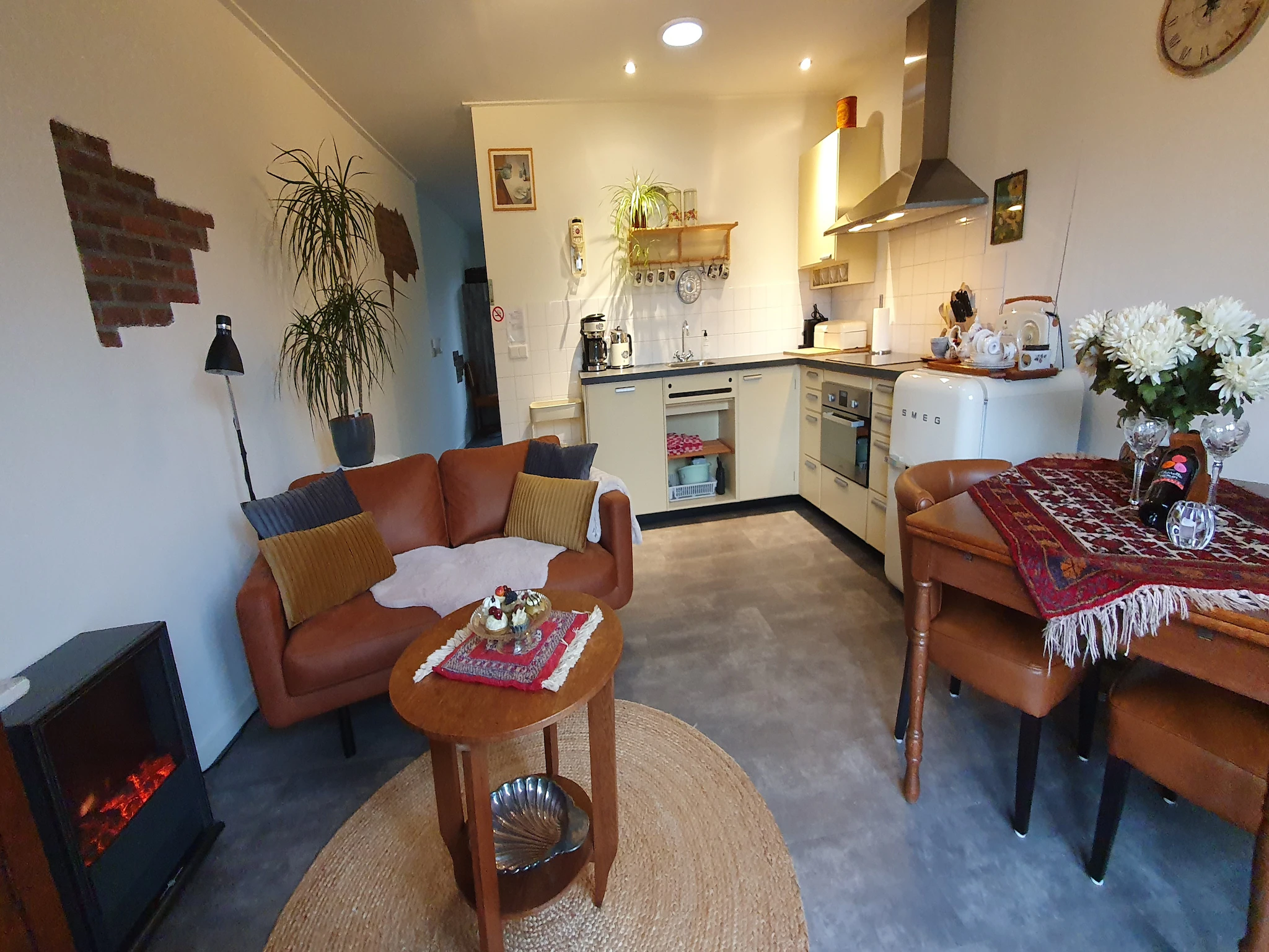 Foto's Retro-stijl vakantiehuis nabij Veerse meer - Belvilla by Oyo