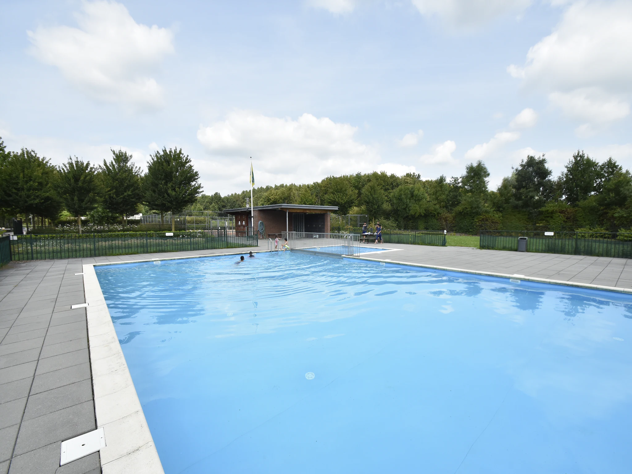 Foto's Mooie vakantiewoning op mooie buitenplaats in Zeewolde - Belvilla by Oyo