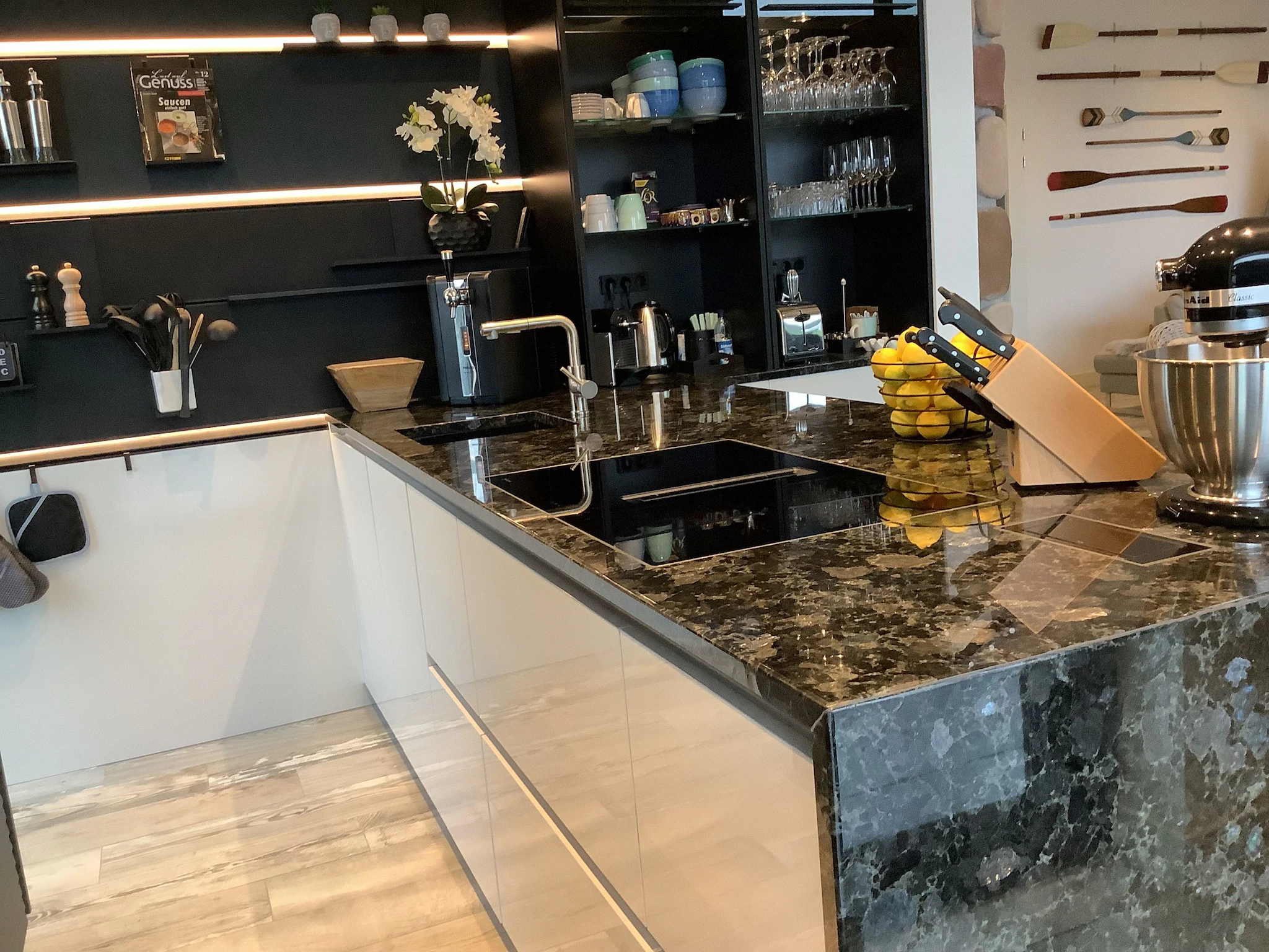 Foto's Exclusieve villa met bootterras - Belvilla by Oyo