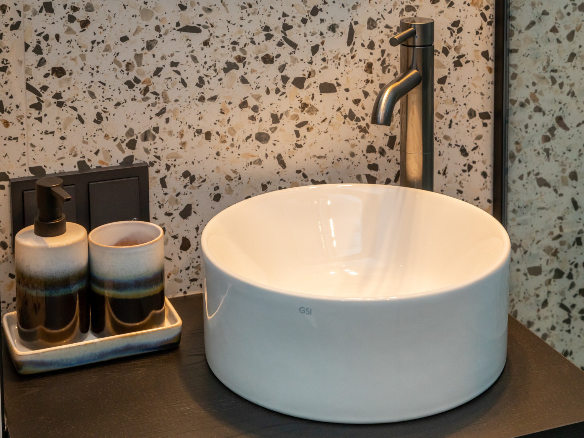 Foto's Knusse studio voor twee personen - Belvilla by Oyo