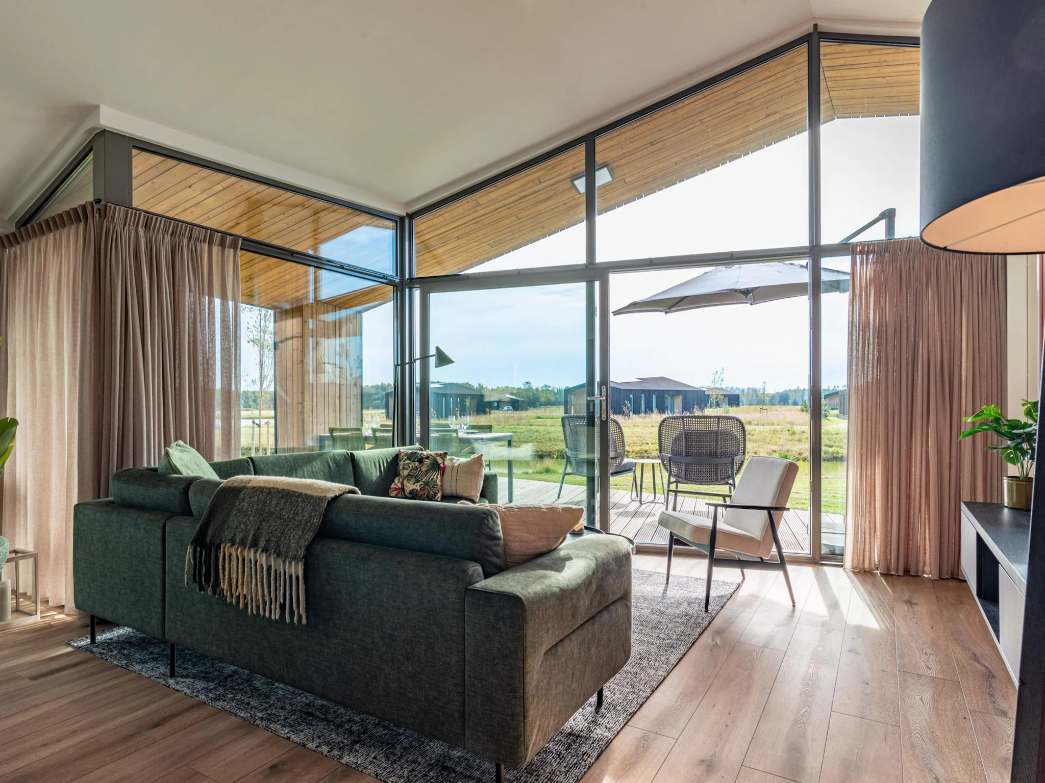 Foto's Gezellig vakantiehuis met terras - Belvilla by Oyo