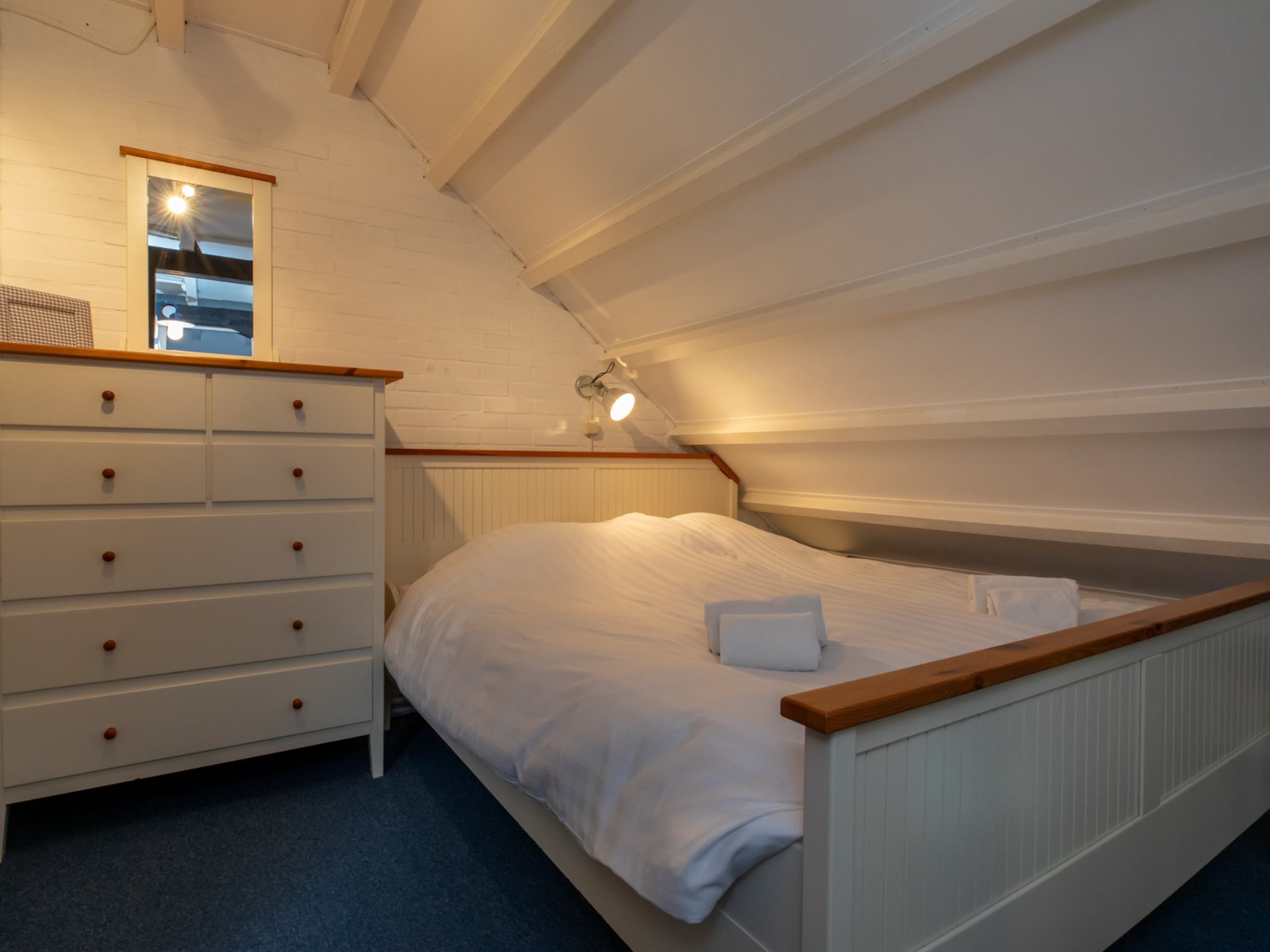 Foto's Sfeervol vakantiehuis met gedeeld zwembad - Belvilla by Oyo