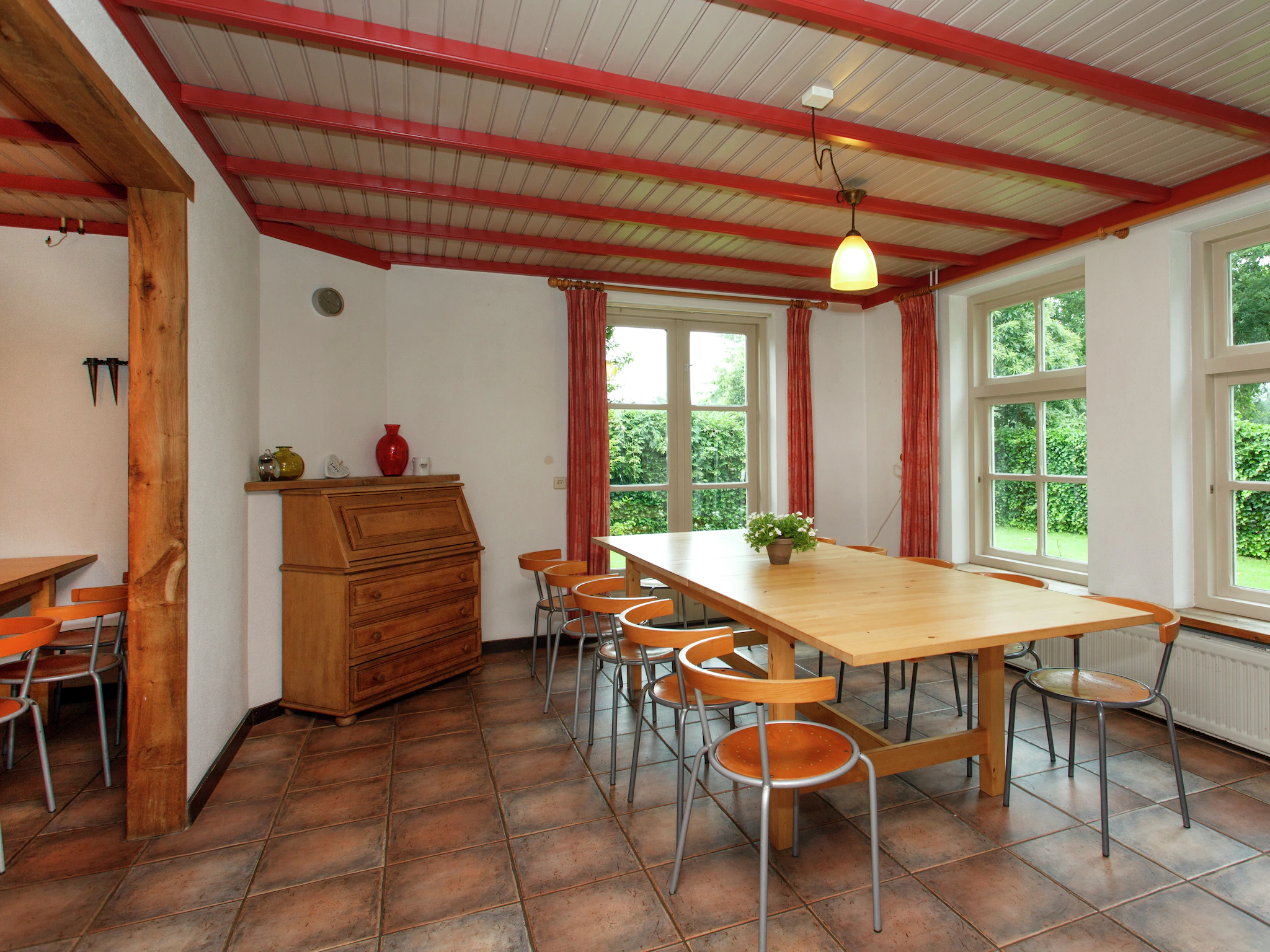 Foto's Gezellig groepshuis in Reusel in een natuurrijke - Belvilla by Oyo