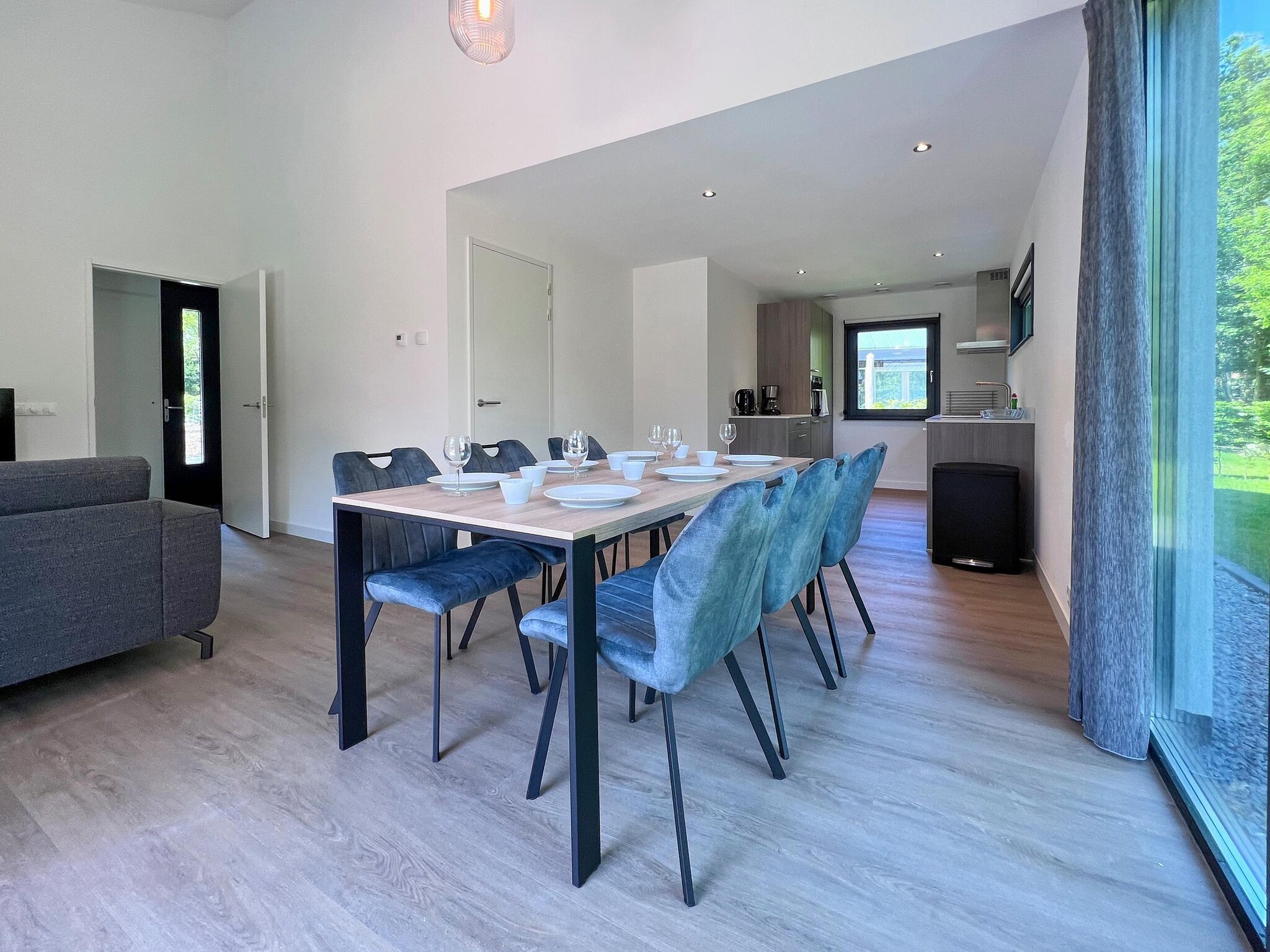 Foto's Eco-vriendelijke villa met terras en tuin - Belvilla by Oyo