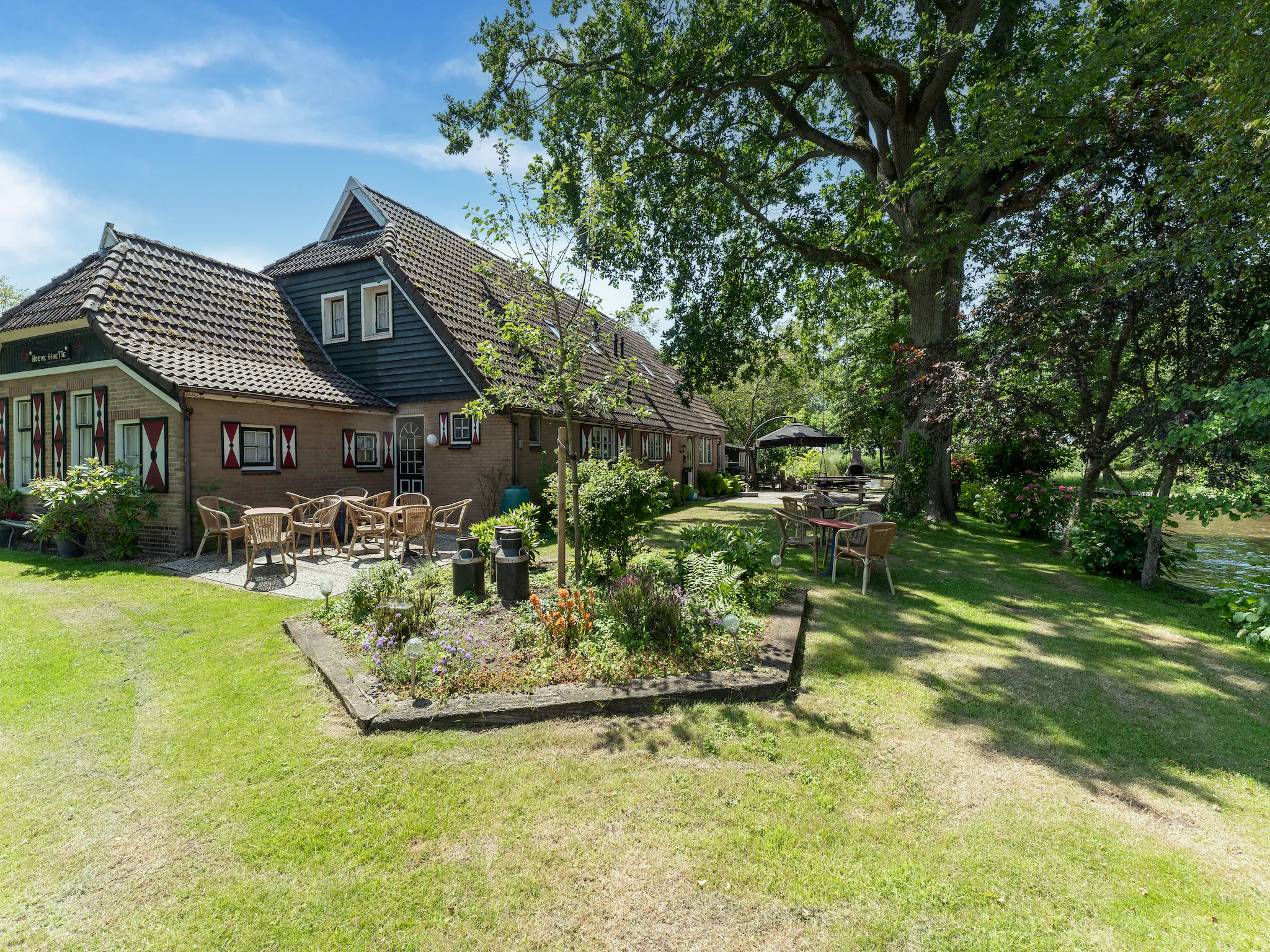 Foto's Vakantiehuis in hartje Giethoorn - Belvilla by Oyo