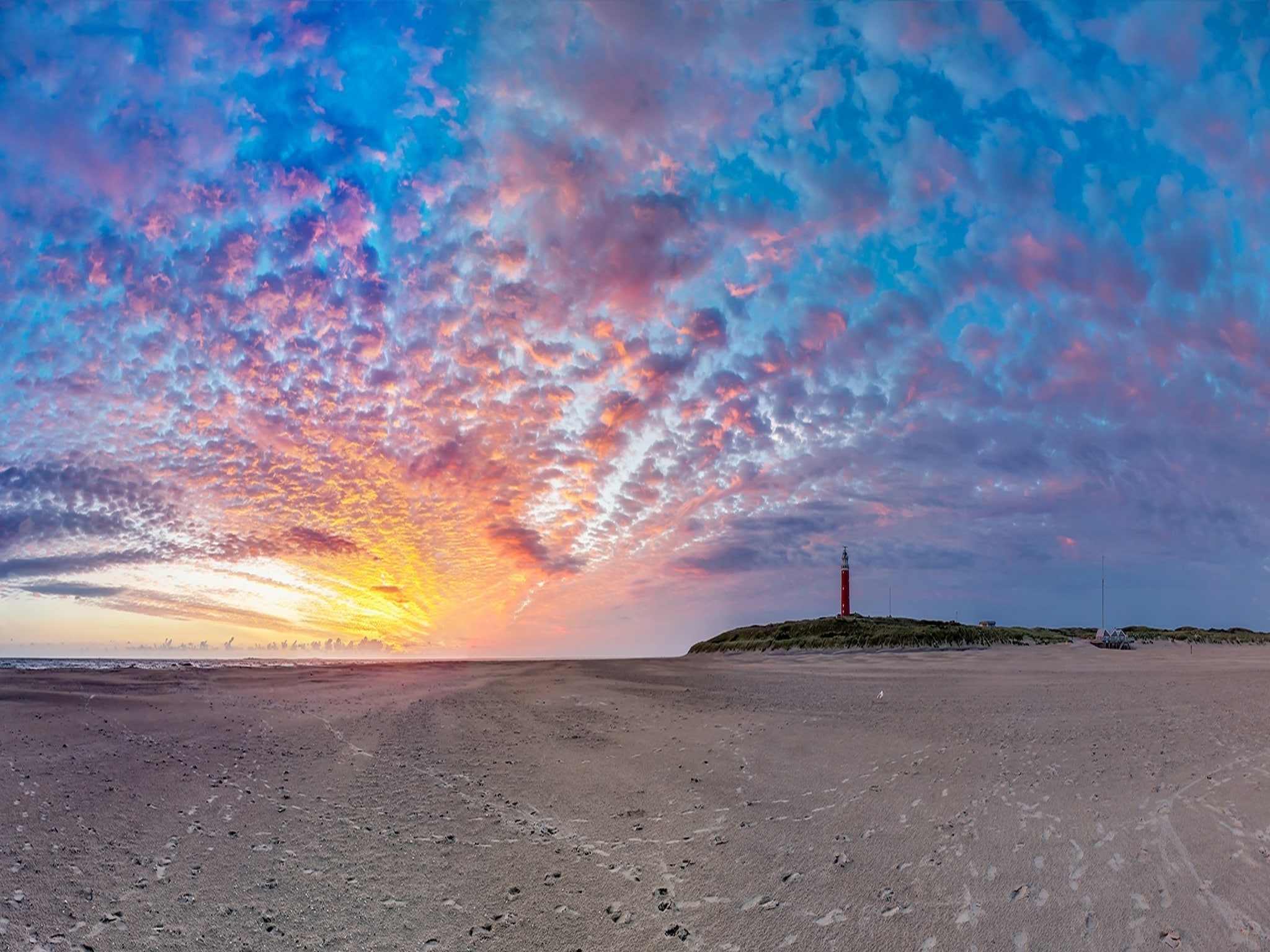 Foto's Nieuwe rietgedekte villa nabij het strand - Belvilla by Oyo