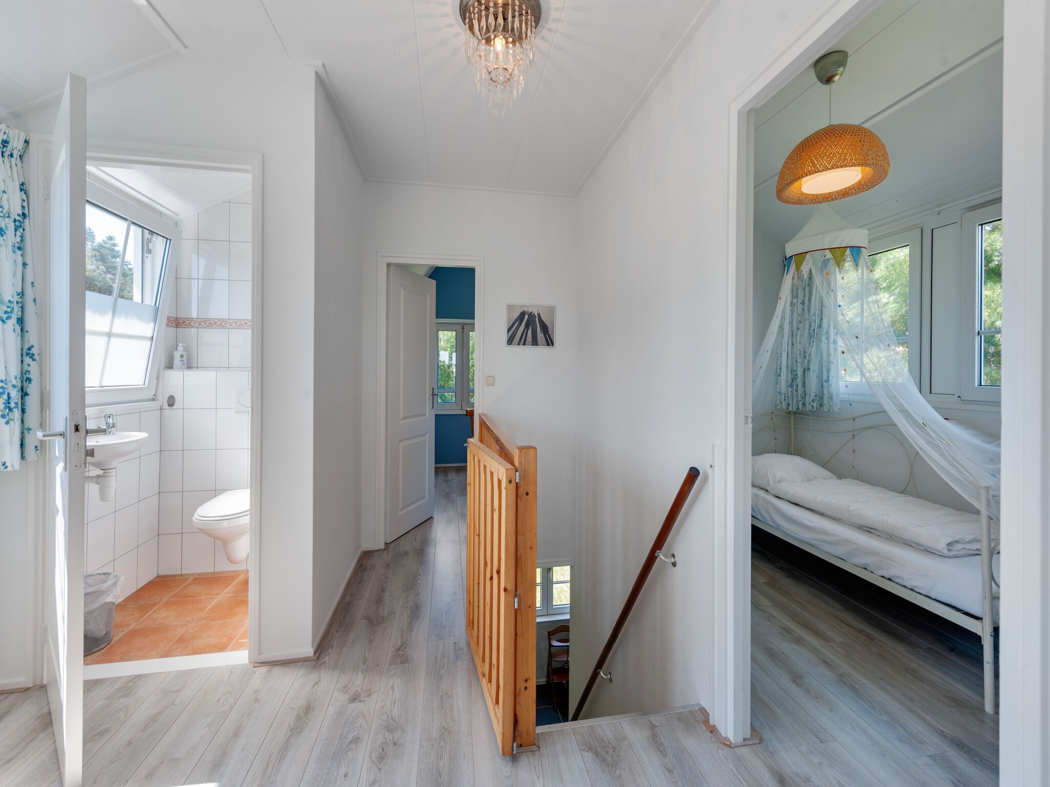 Foto's Prachtige duinvilla met rieten dak - Belvilla by Oyo