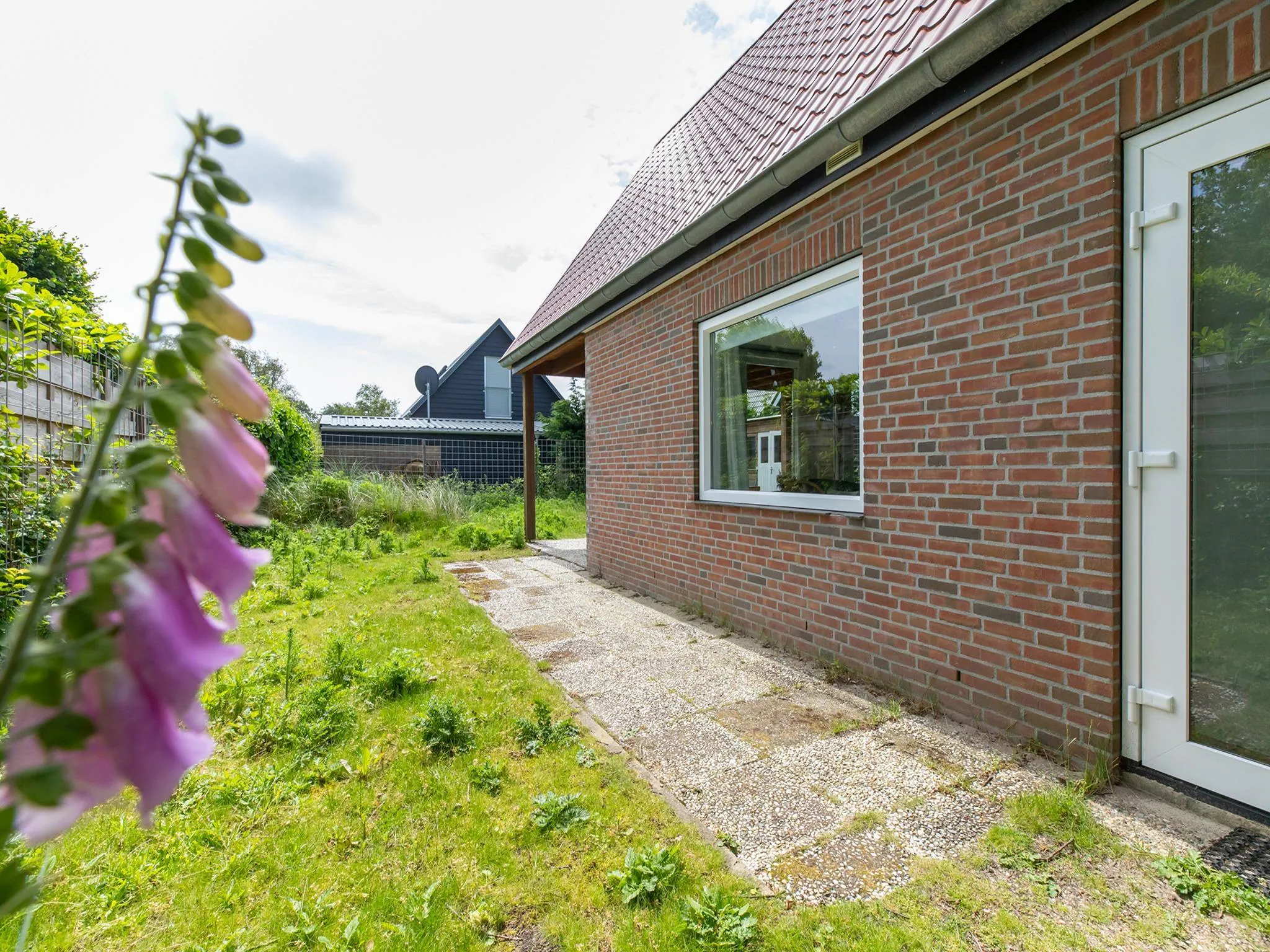 Foto's Rustig gelegen vakantiehuis in Renesse met tuin - Belvilla by Oyo
