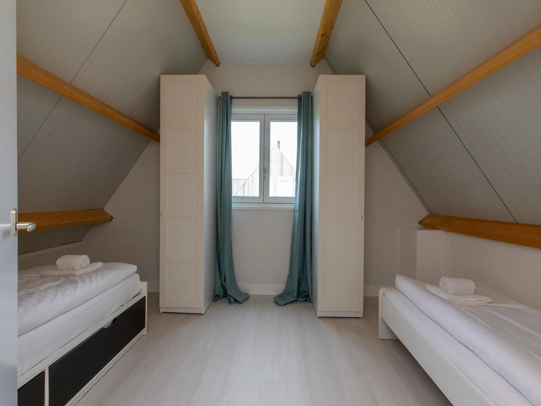 Foto's Rustig gelegen vakantiehuis in Renesse met tuin - Belvilla by Oyo