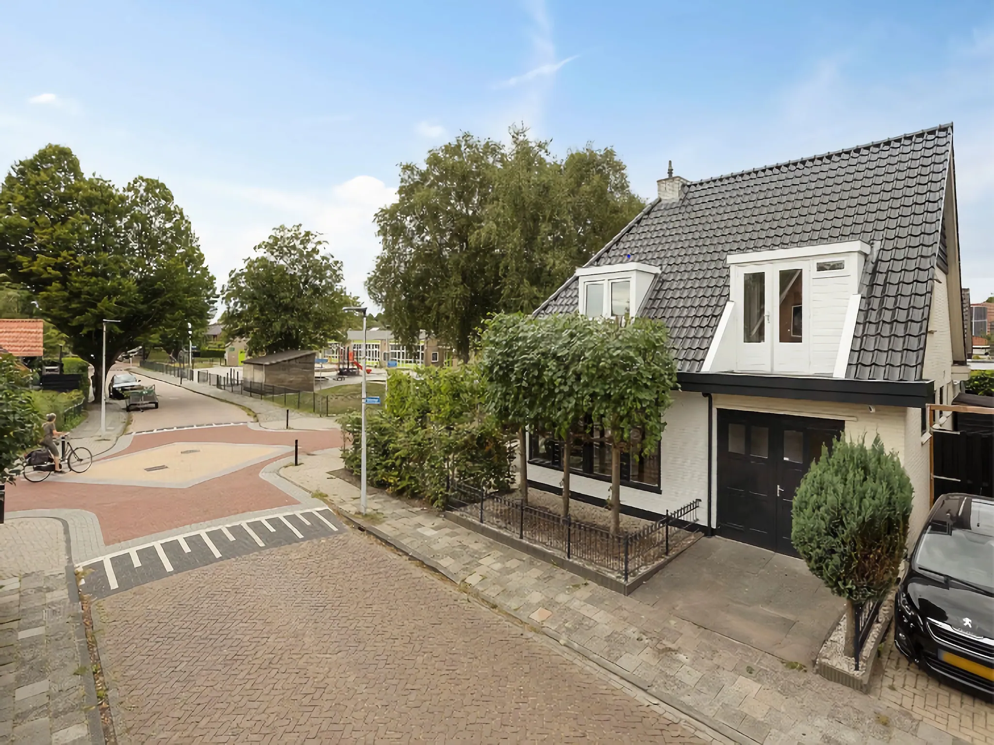 Foto's Comfortabele woning met tuin en parkeergelegenheid - Belvilla by Oyo