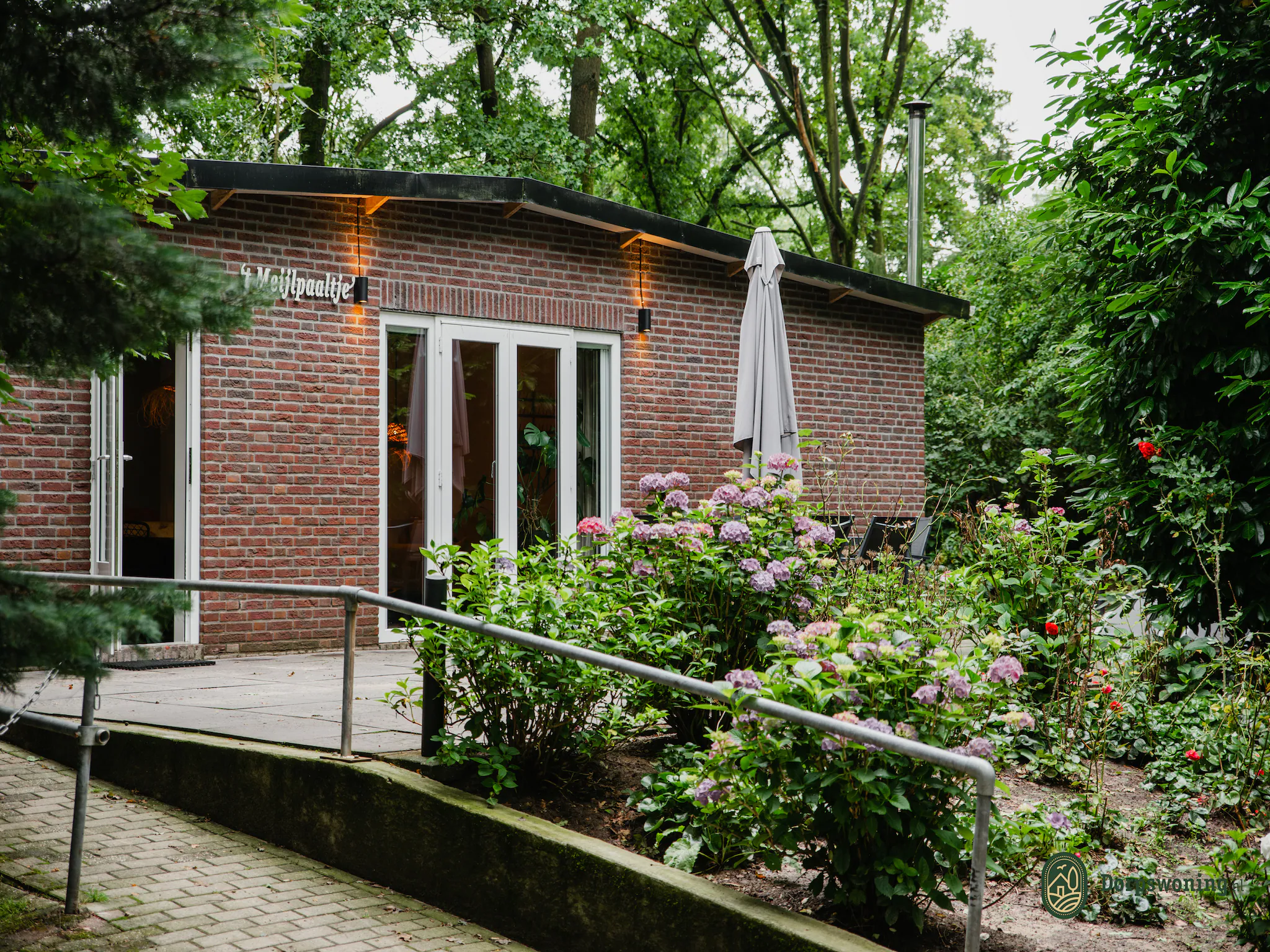Foto's Vakantiehuis in Leende met speeltuin - Belvilla by Oyo