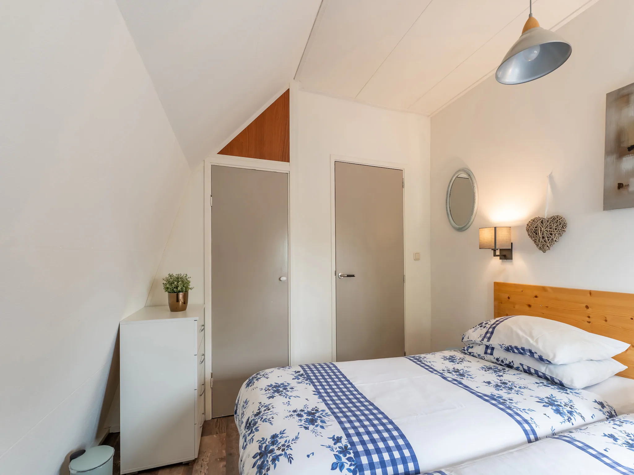 Foto's 4 pers. logies in Giethoorn met ontbijt en kano - Belvilla by Oyo