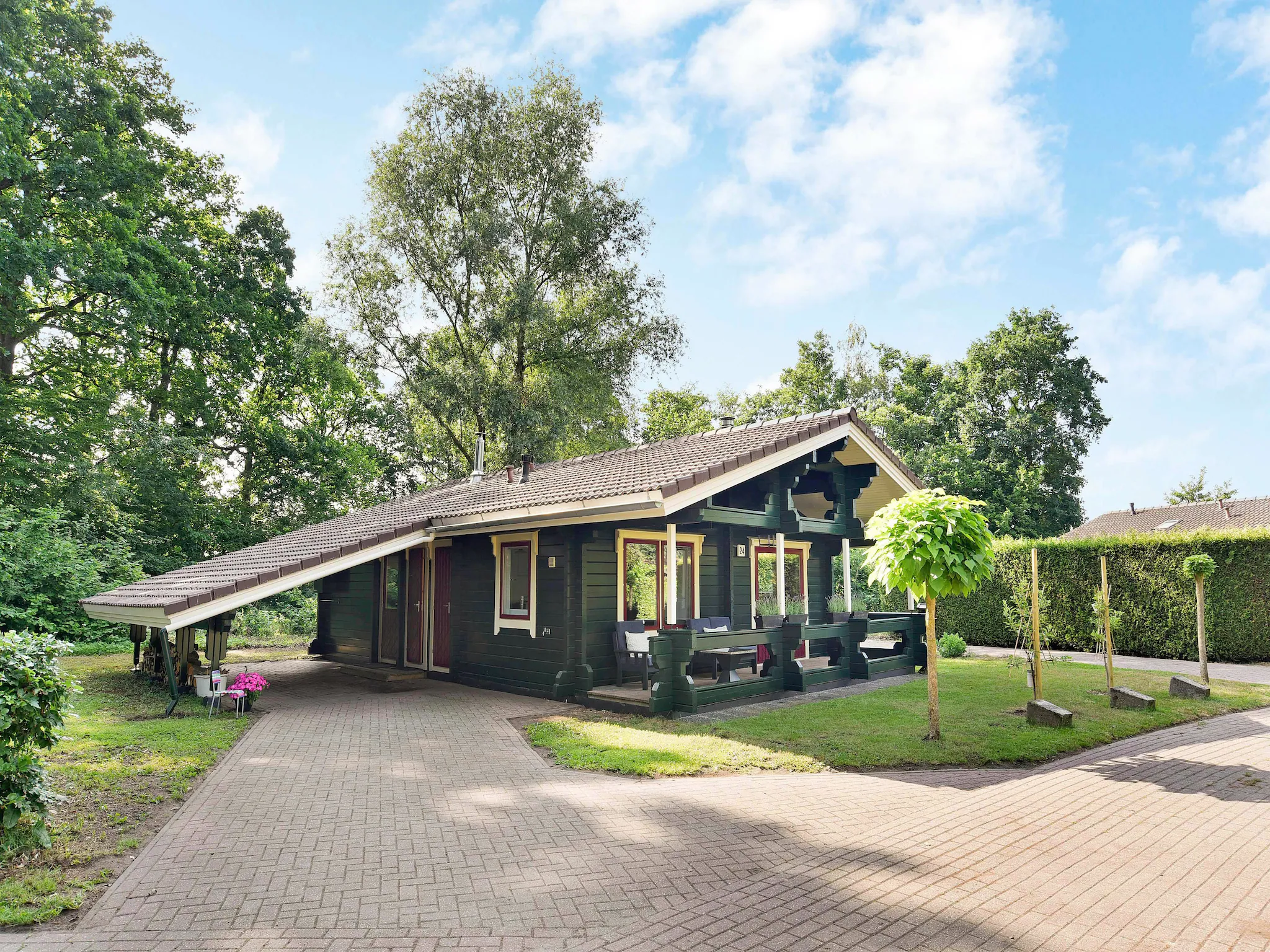 Foto's Finse chalet met privÃ© tuin en houtgestookte sauna nabij de Veluwe - Belvilla by Oyo