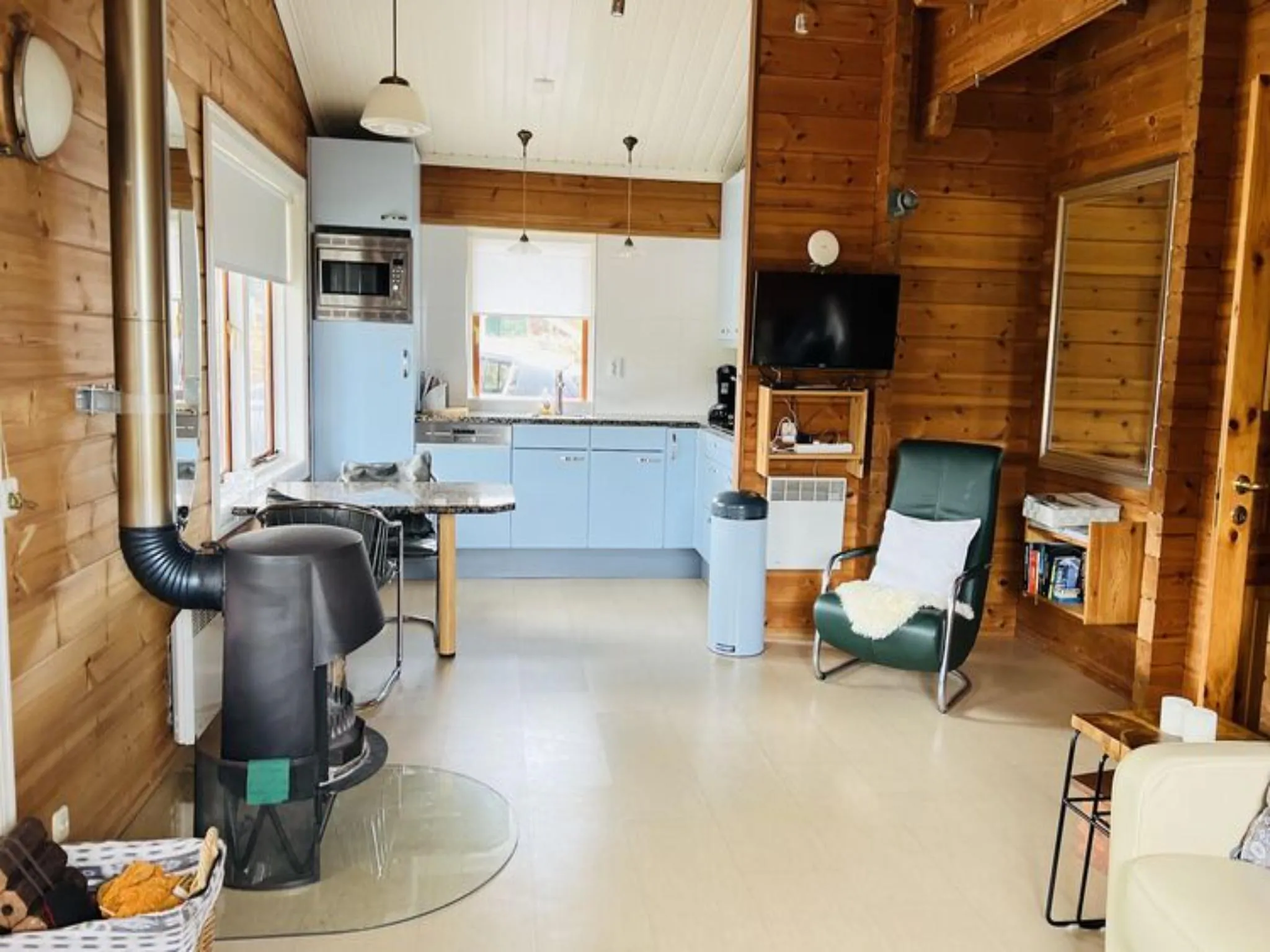 Foto's Finse chalet met privÃ© tuin en houtgestookte sauna nabij de Veluwe - Belvilla by Oyo