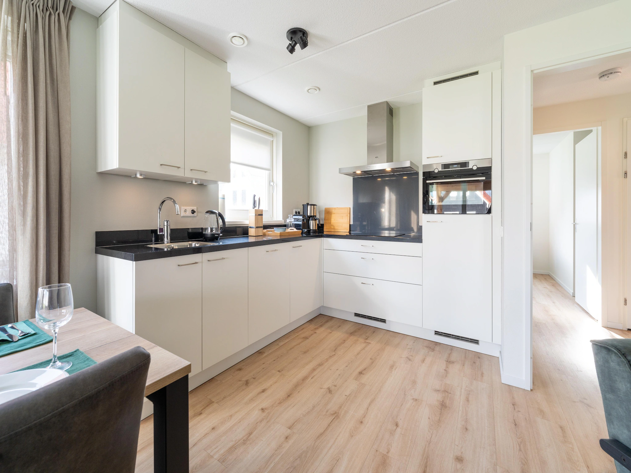Foto's Luxe woning met tuin en parkeergelegenheid - Belvilla by Oyo