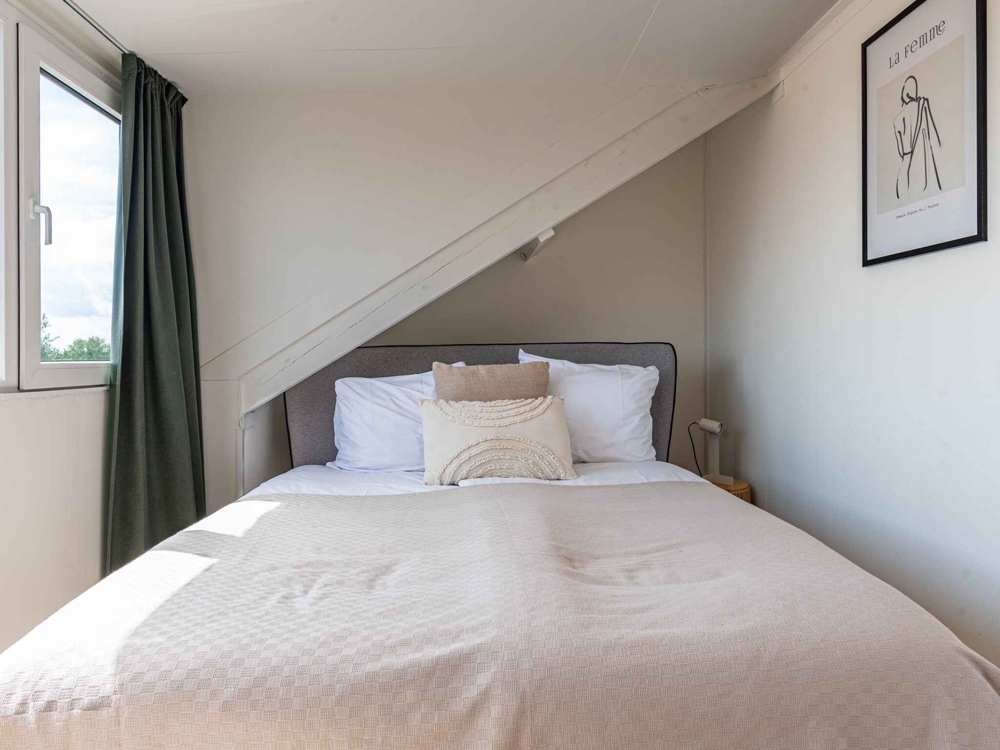 Foto's Heerlijke familiesuite in het centrum van Vrouwenpolder - Belvilla by Oyo