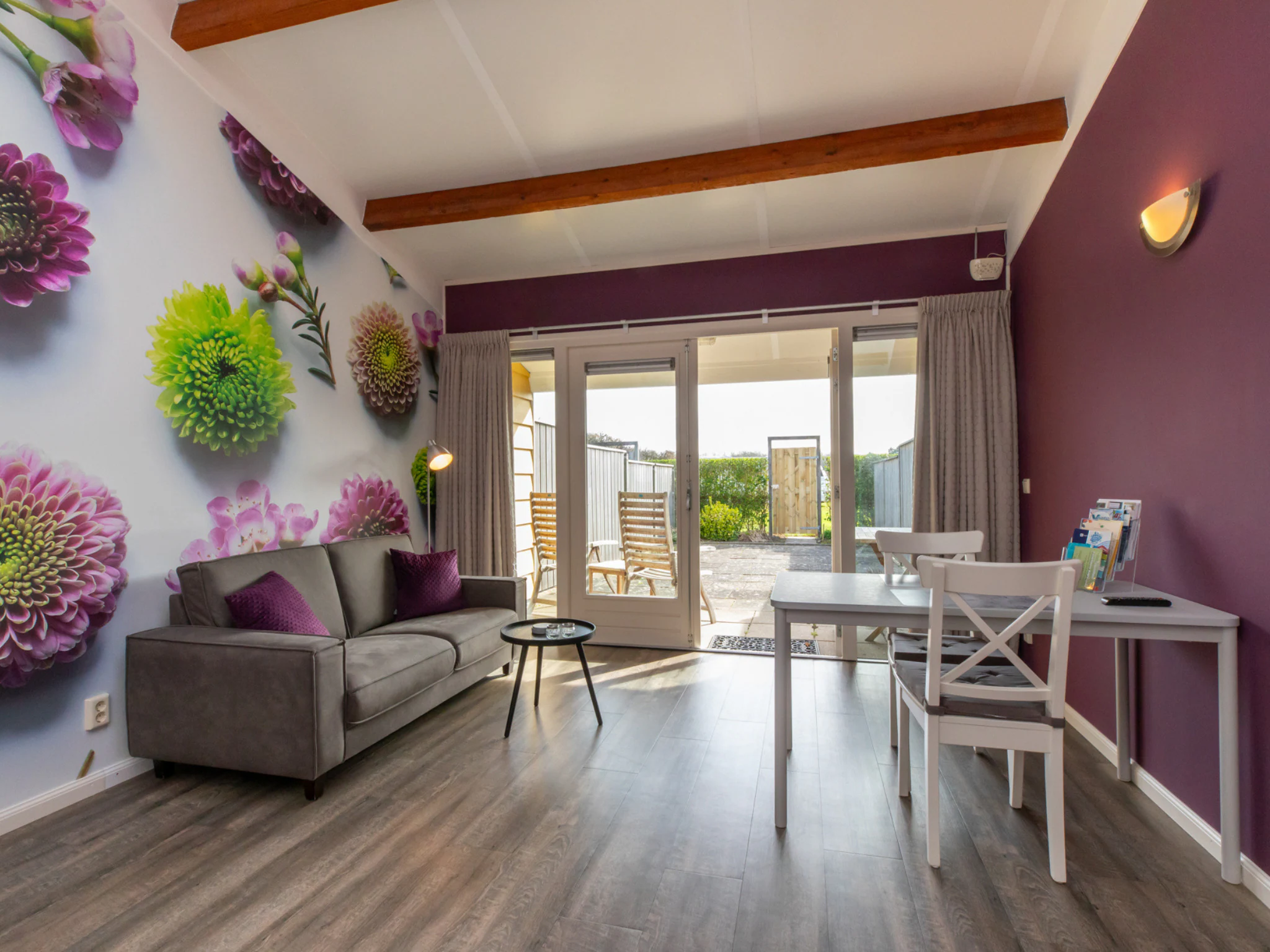 Foto's Sfeervolle studio met tuin - Belvilla by Oyo